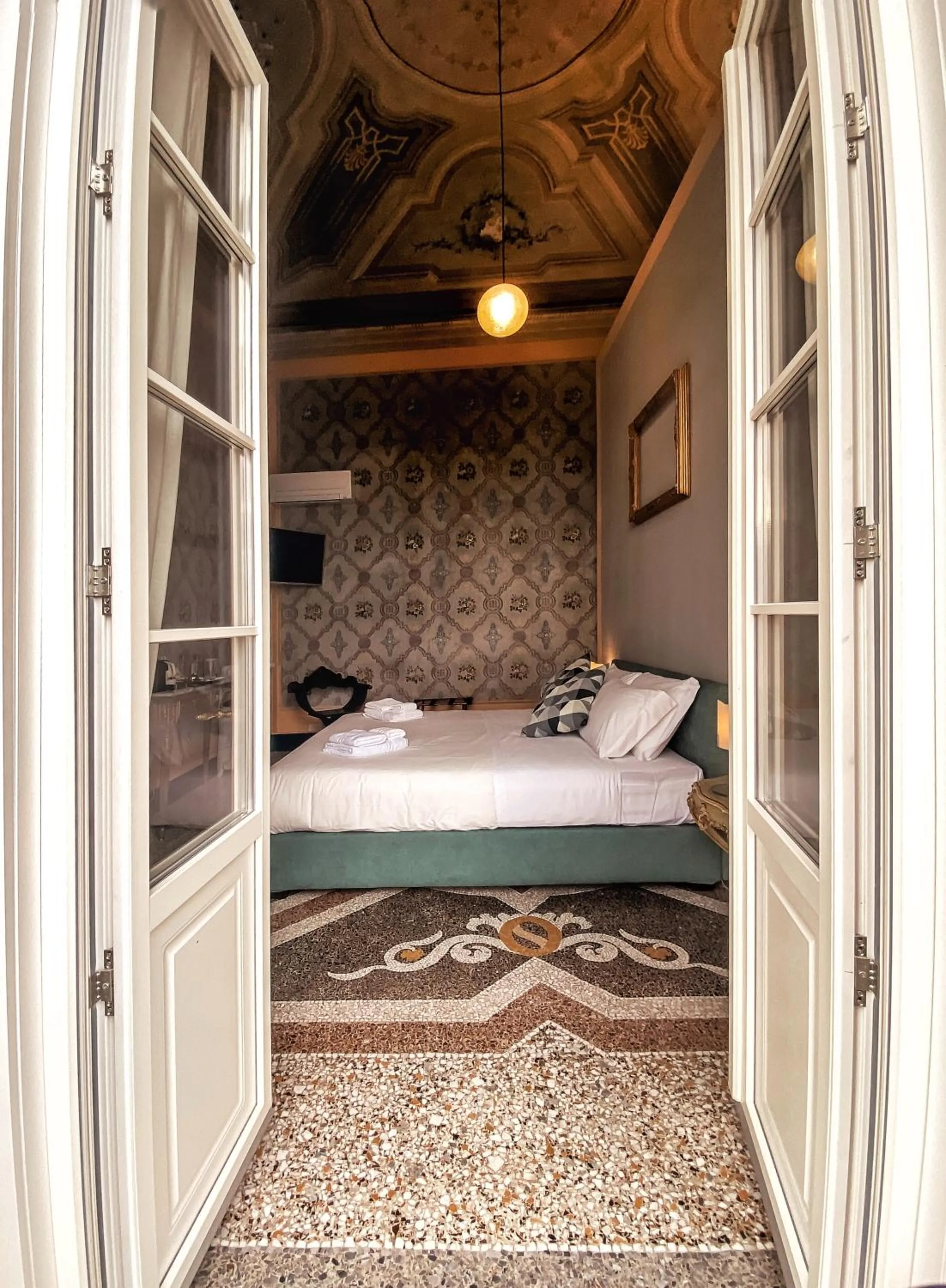 Bedroom, Bed in Villa Gelsomino Exclusive House Adult Only