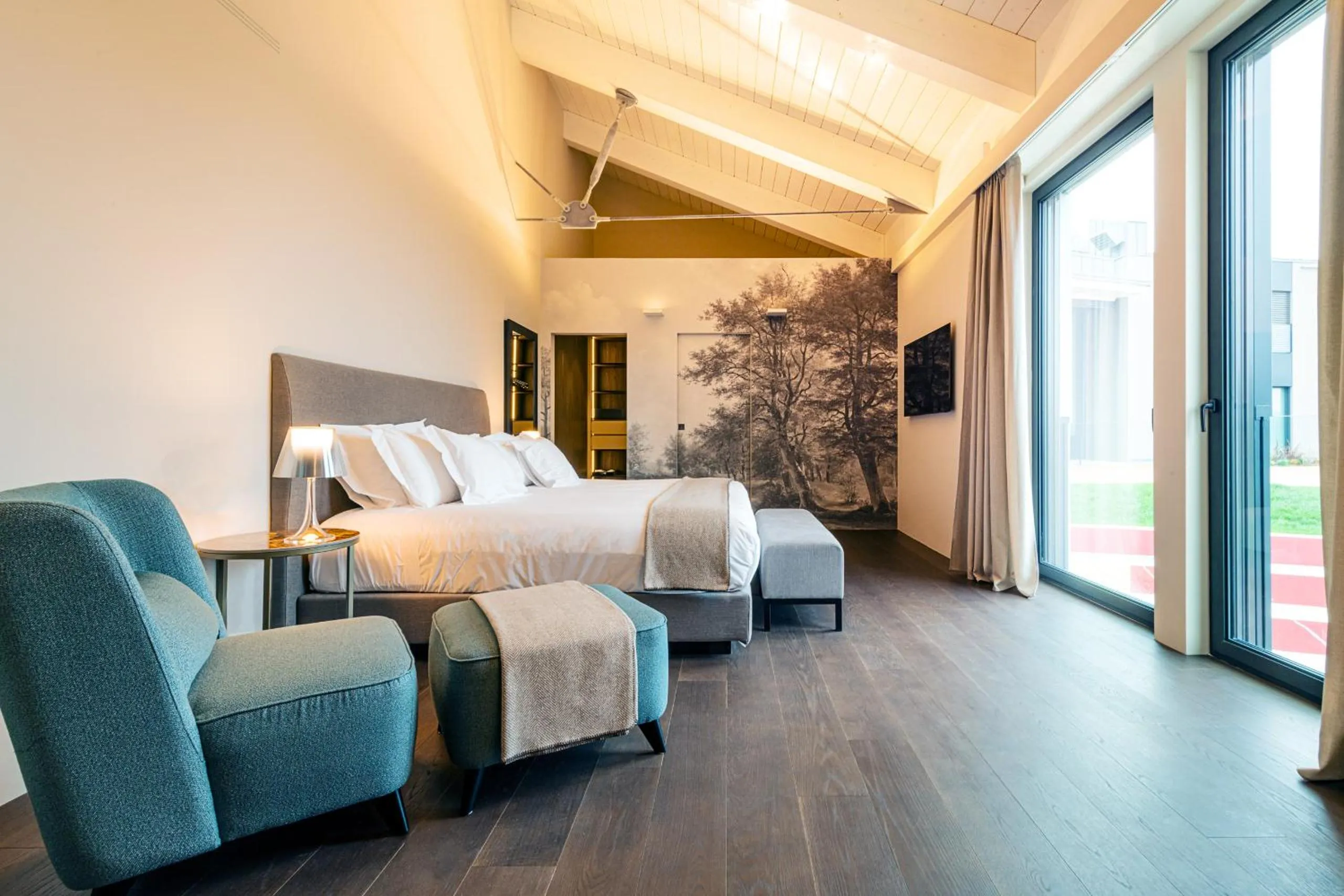 Bed in Le Cattedrali Relais by Laqua Collection