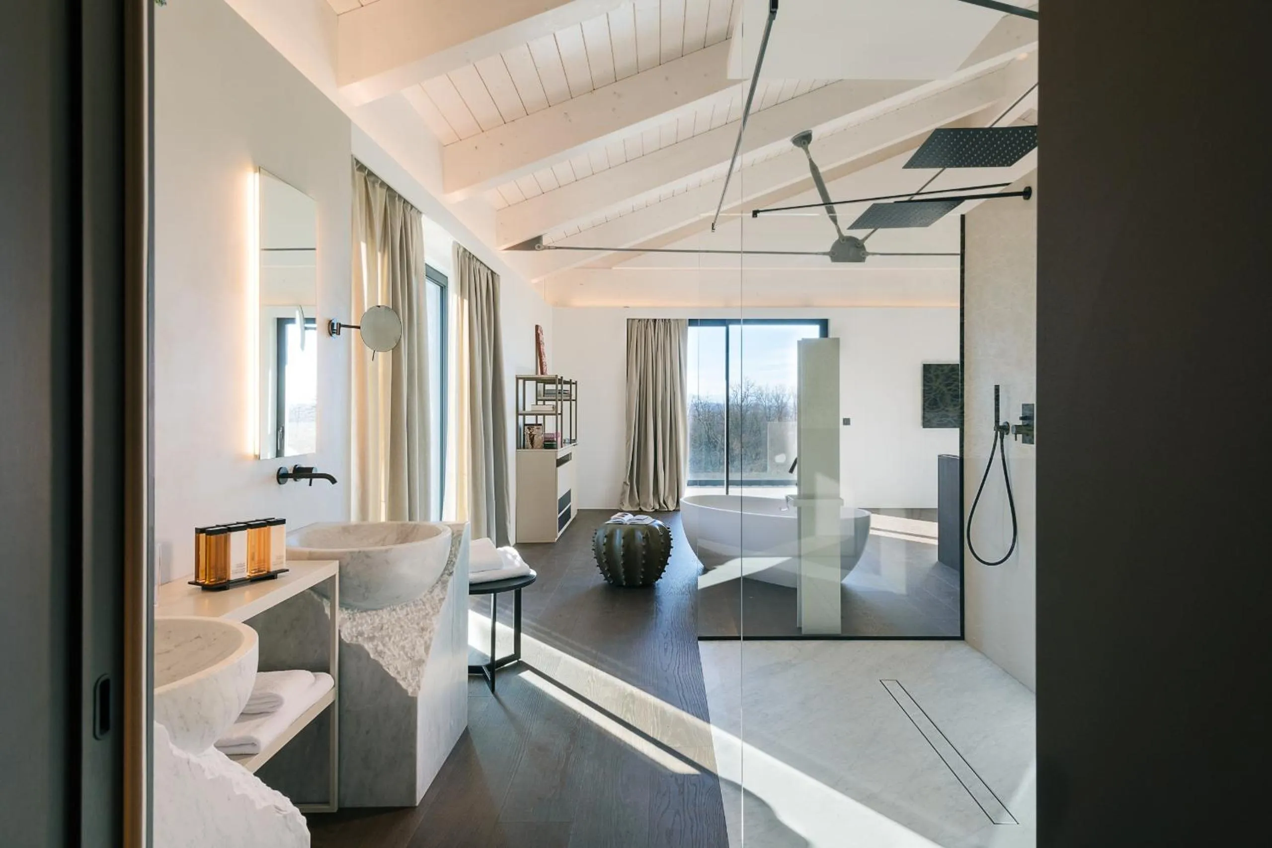 Shower in Le Cattedrali Relais by Laqua Collection