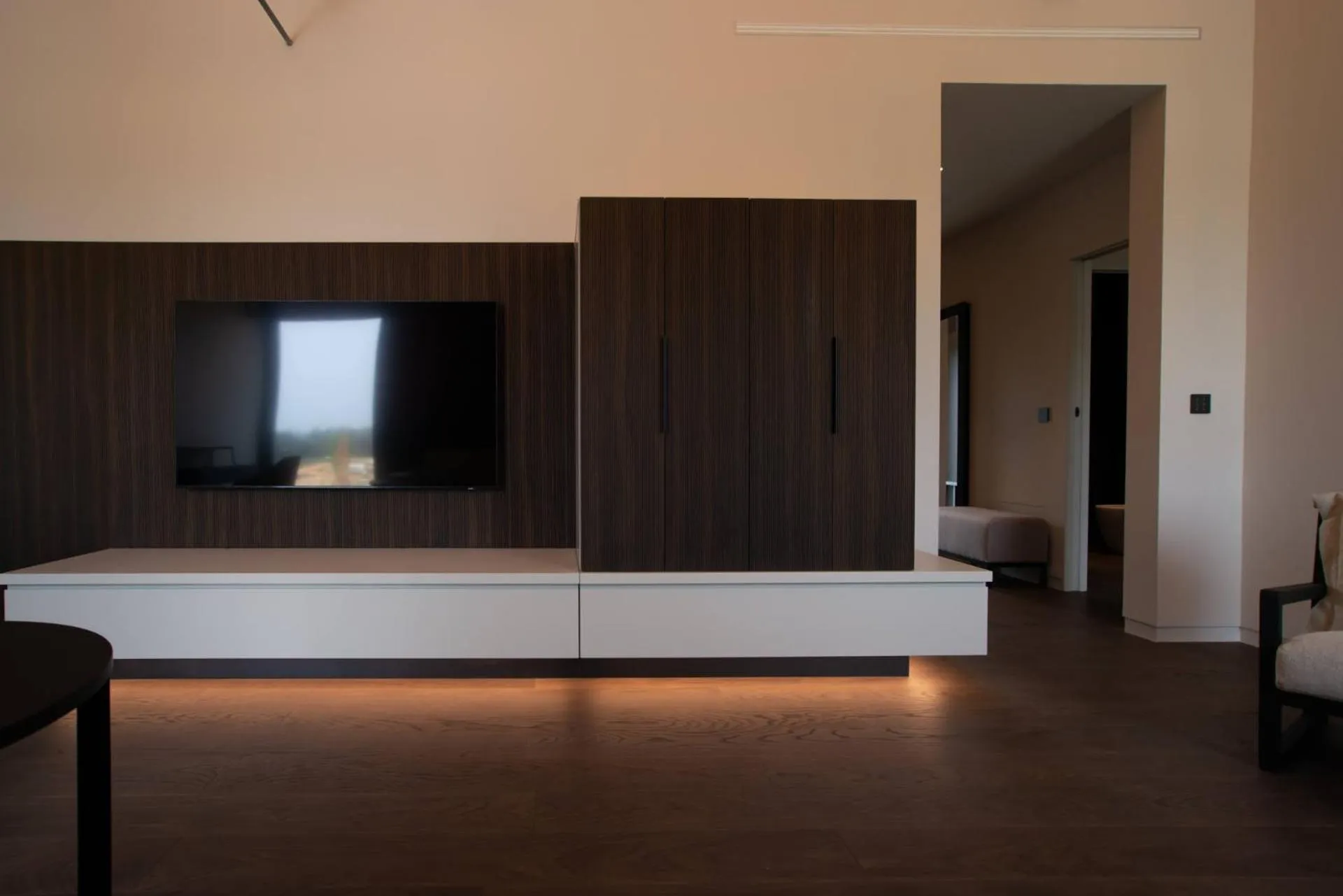 TV and multimedia, Bed in Le Cattedrali Relais by Laqua Collection