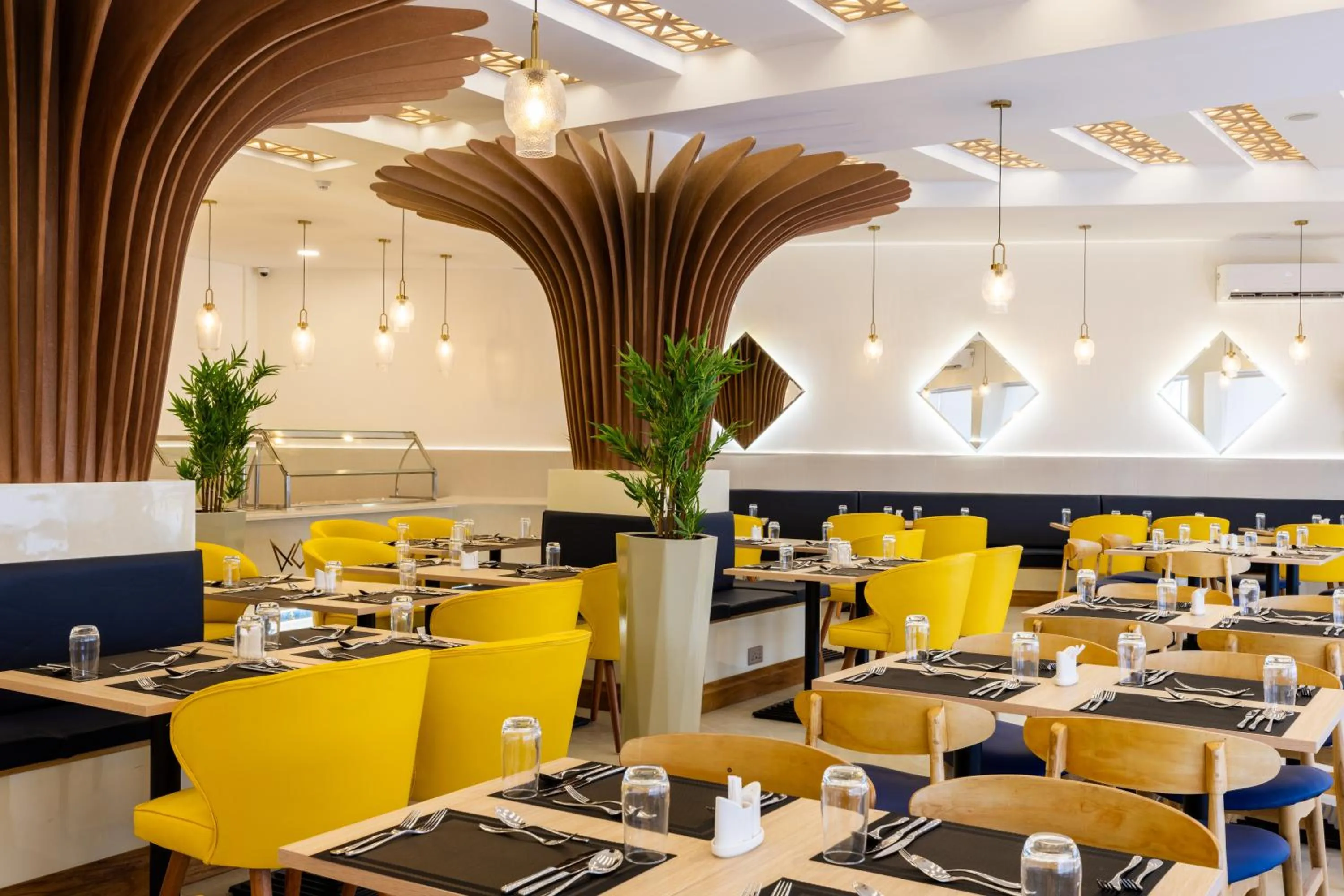 Restaurant/places to eat in Premium Inn Mombasa City