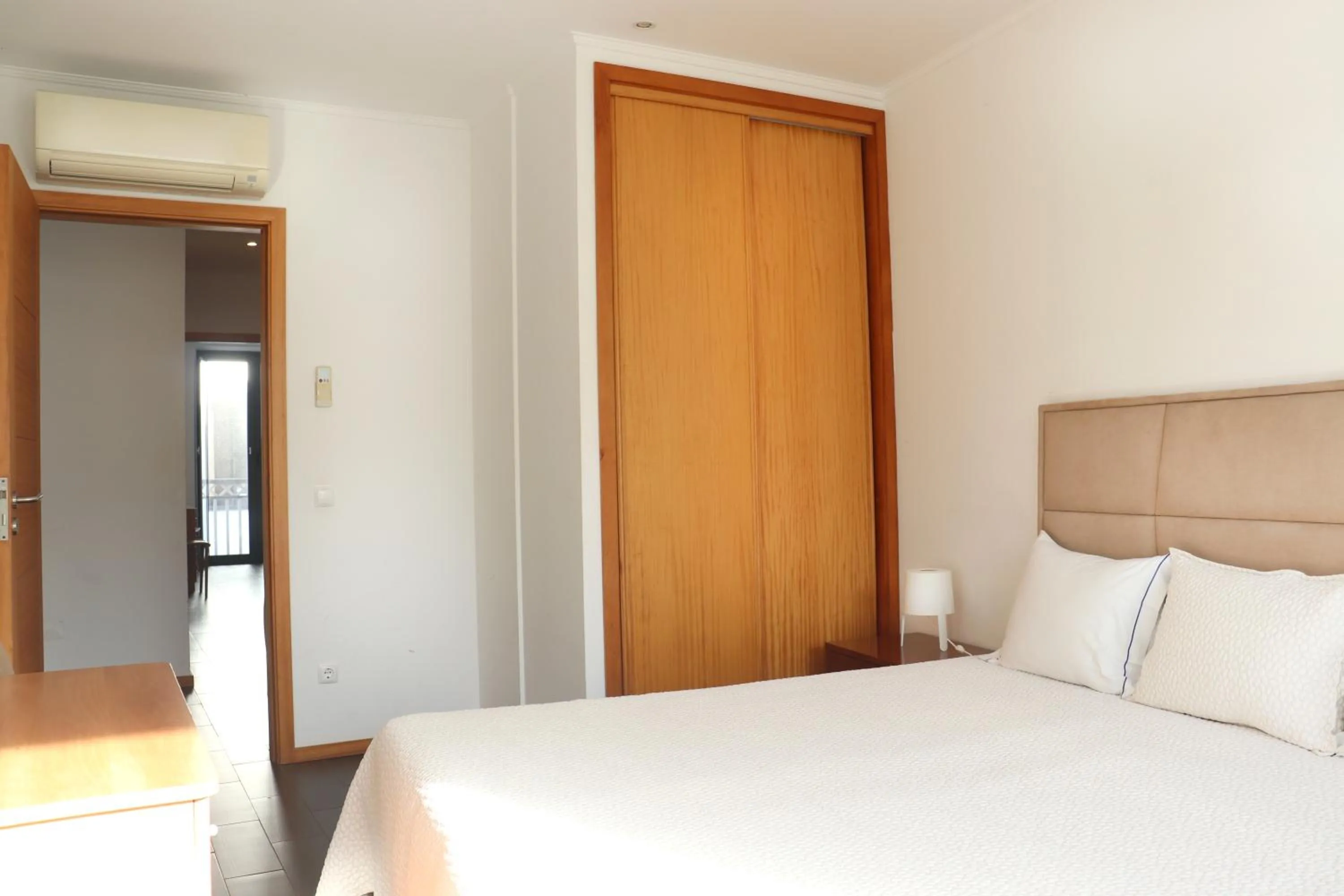 Bed in Faial Marina Apartments 1