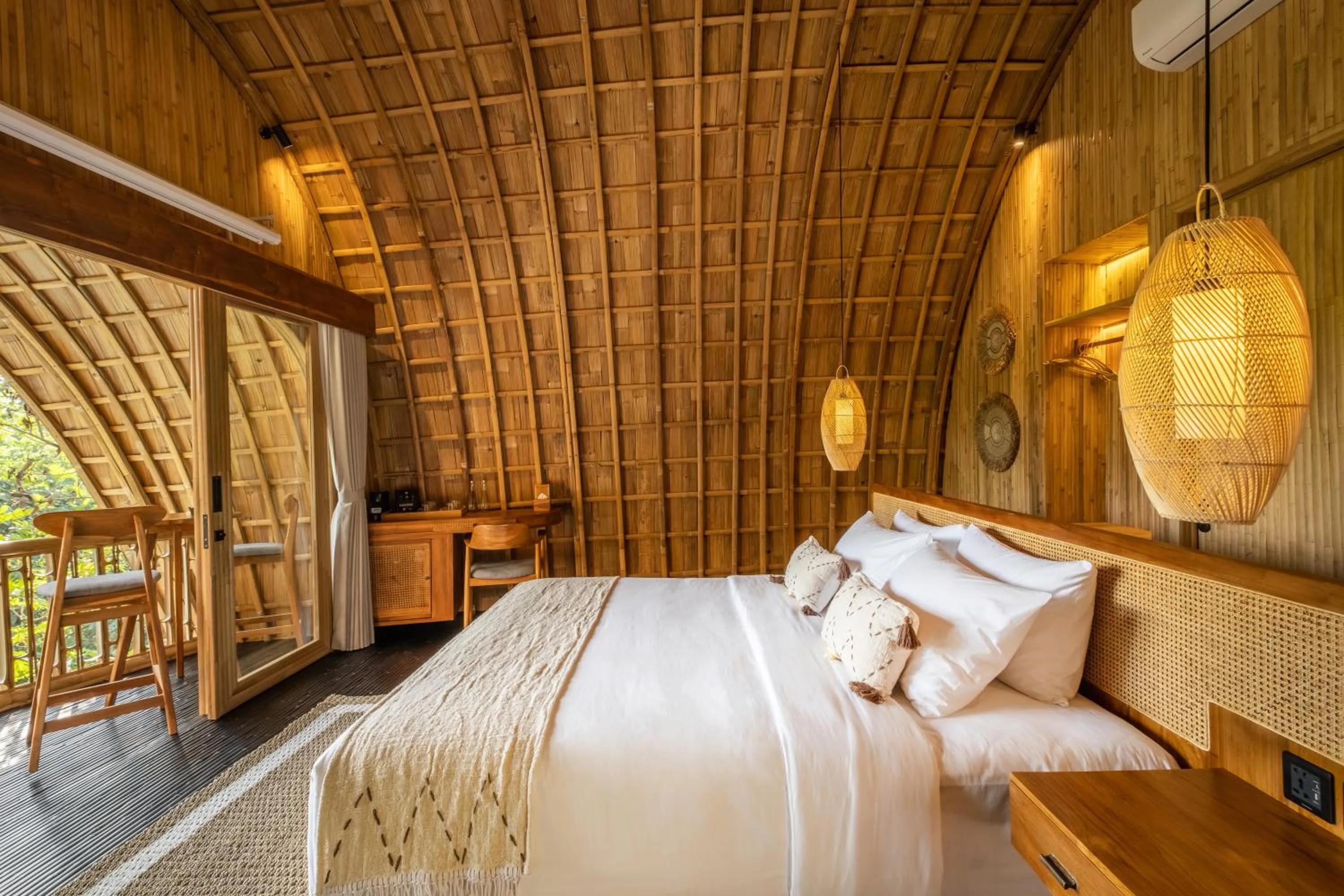 Bed in Jungleight Bali