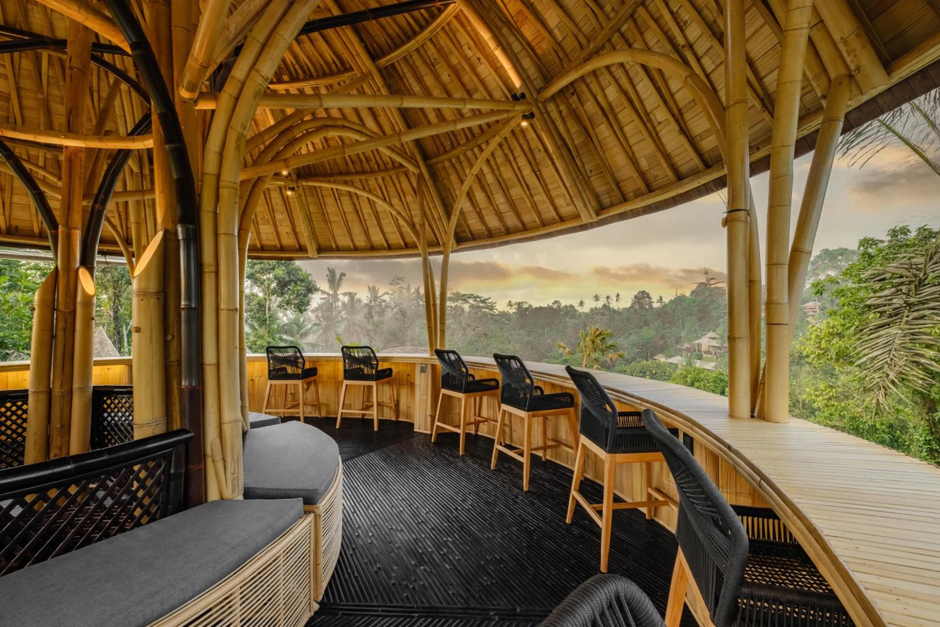 Restaurant/places to eat in Jungleight Bali