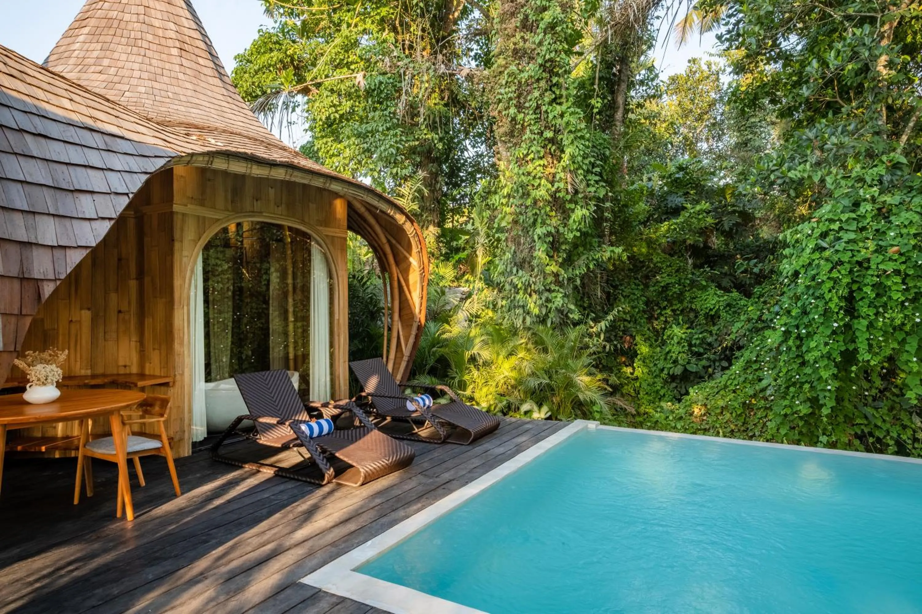 Property building in Jungleight Bali