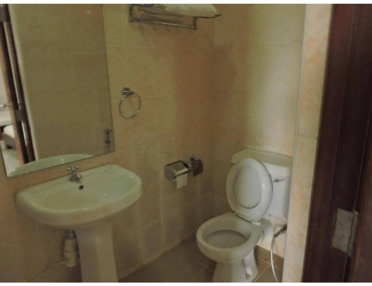 Bathroom in Sky Hotel Nairobi