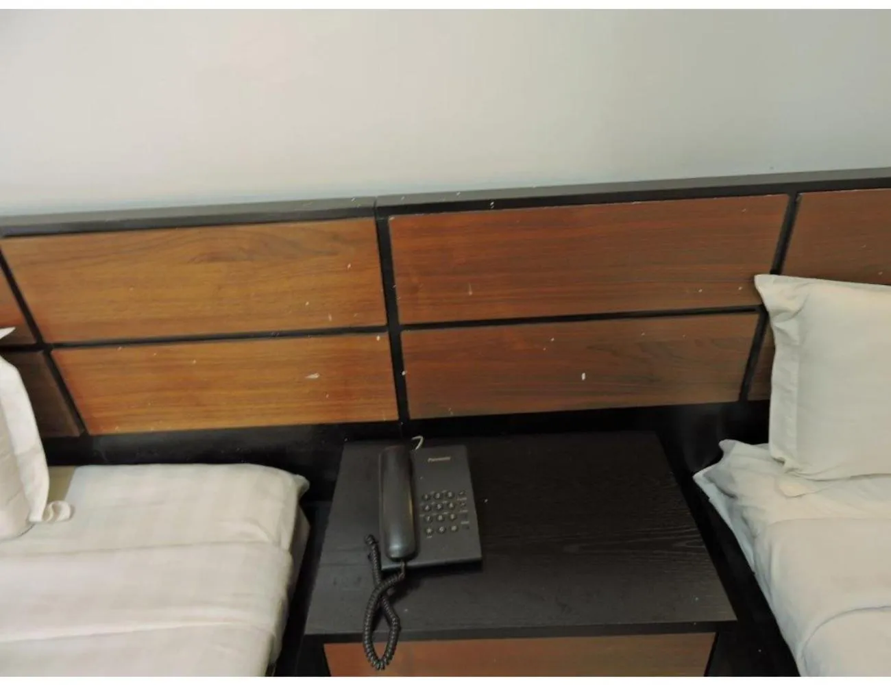 TV and multimedia, Bed in Sky Hotel Nairobi