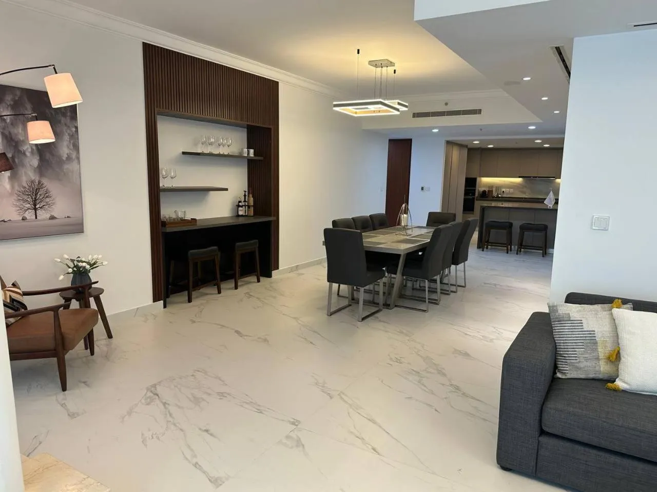 Living room in Al Mesk Tower - Dubai Marina by Golden Casa