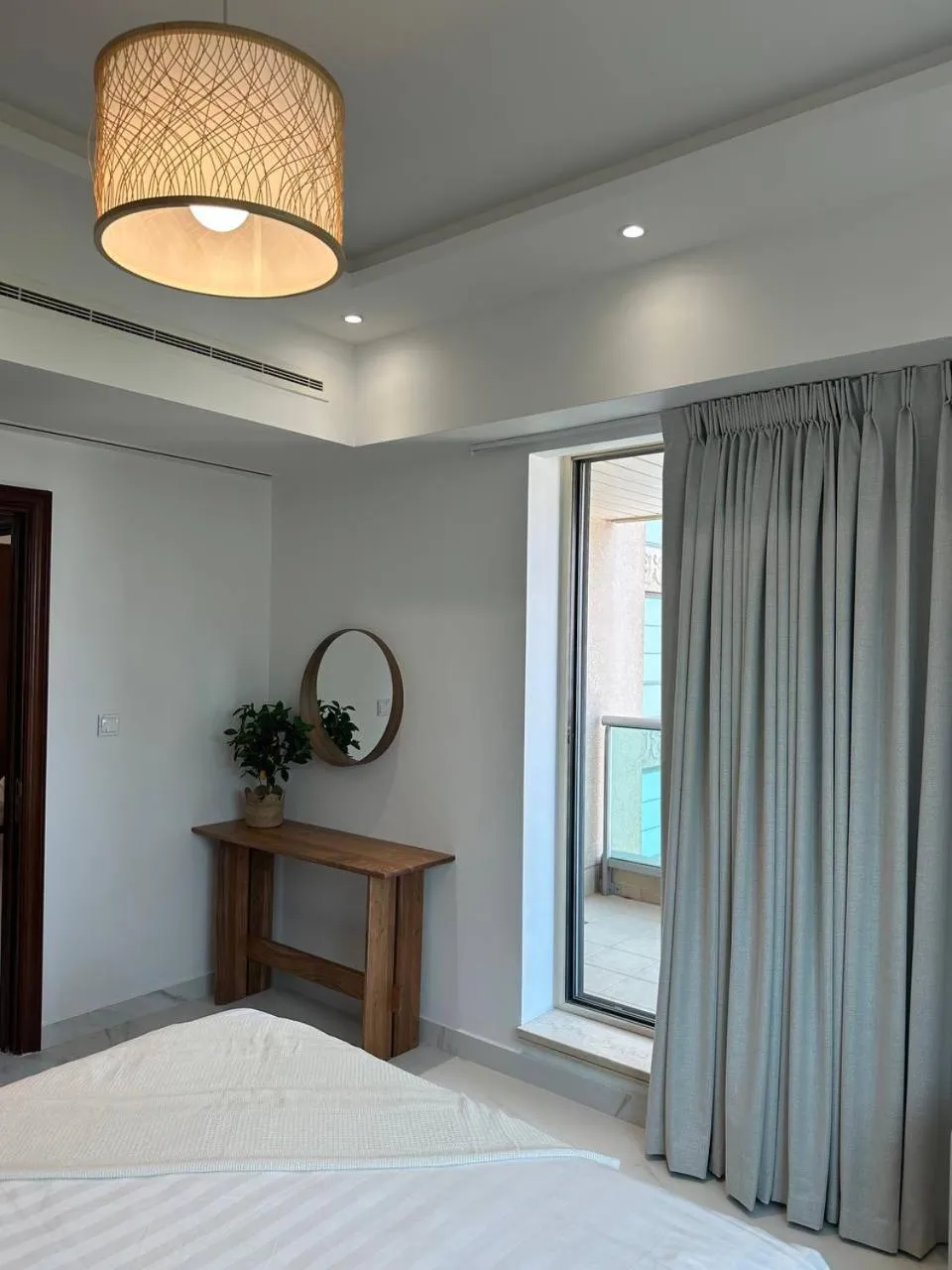 Bed in Al Mesk Tower - Dubai Marina by Golden Casa