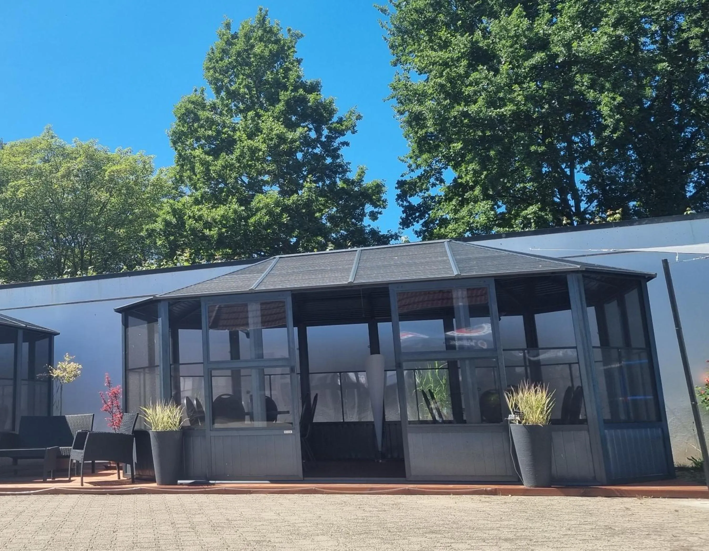 Restaurant/places to eat in Bennetts Restaurant und Hotel