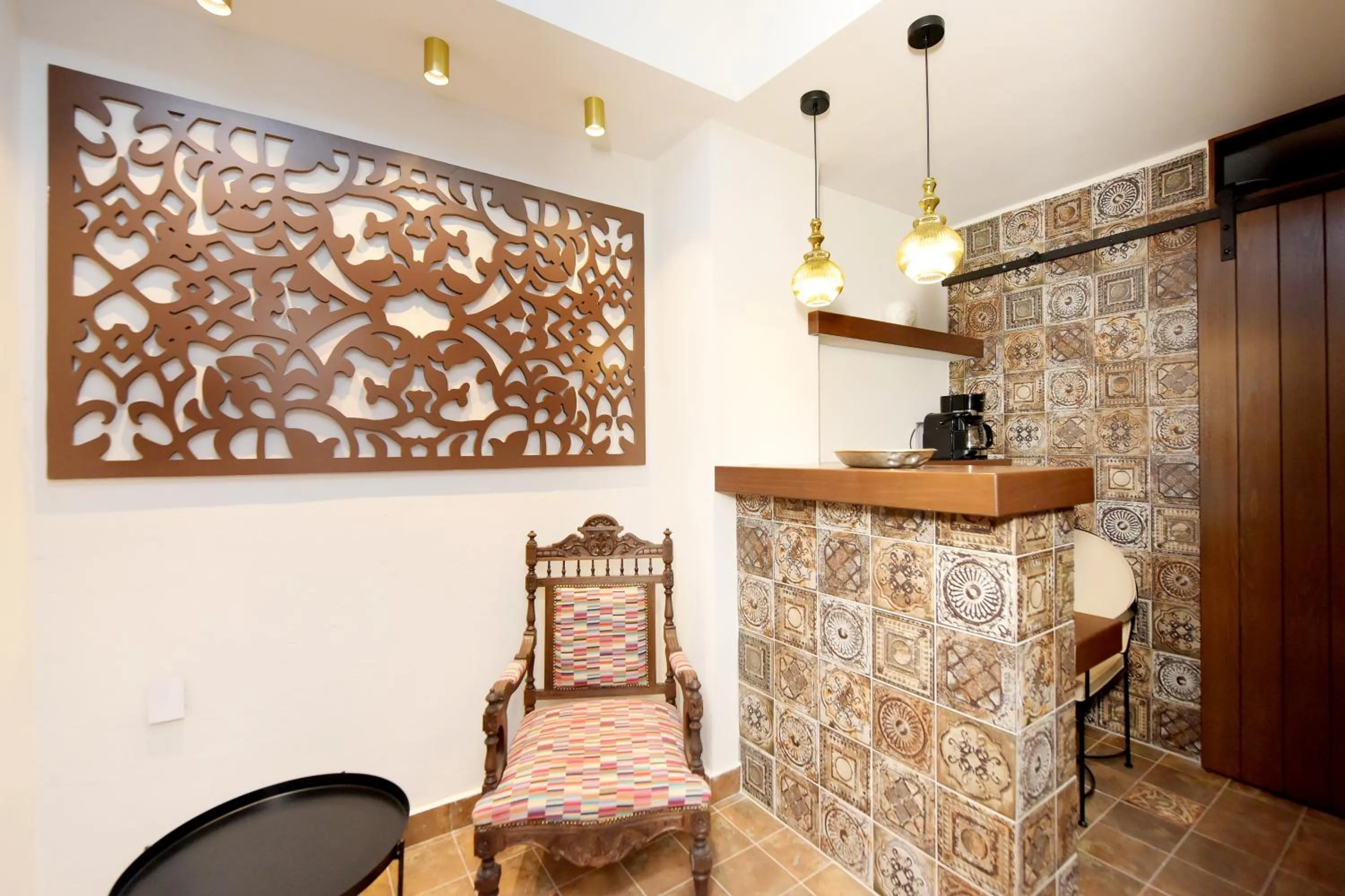 Property building in Elaia-Fos