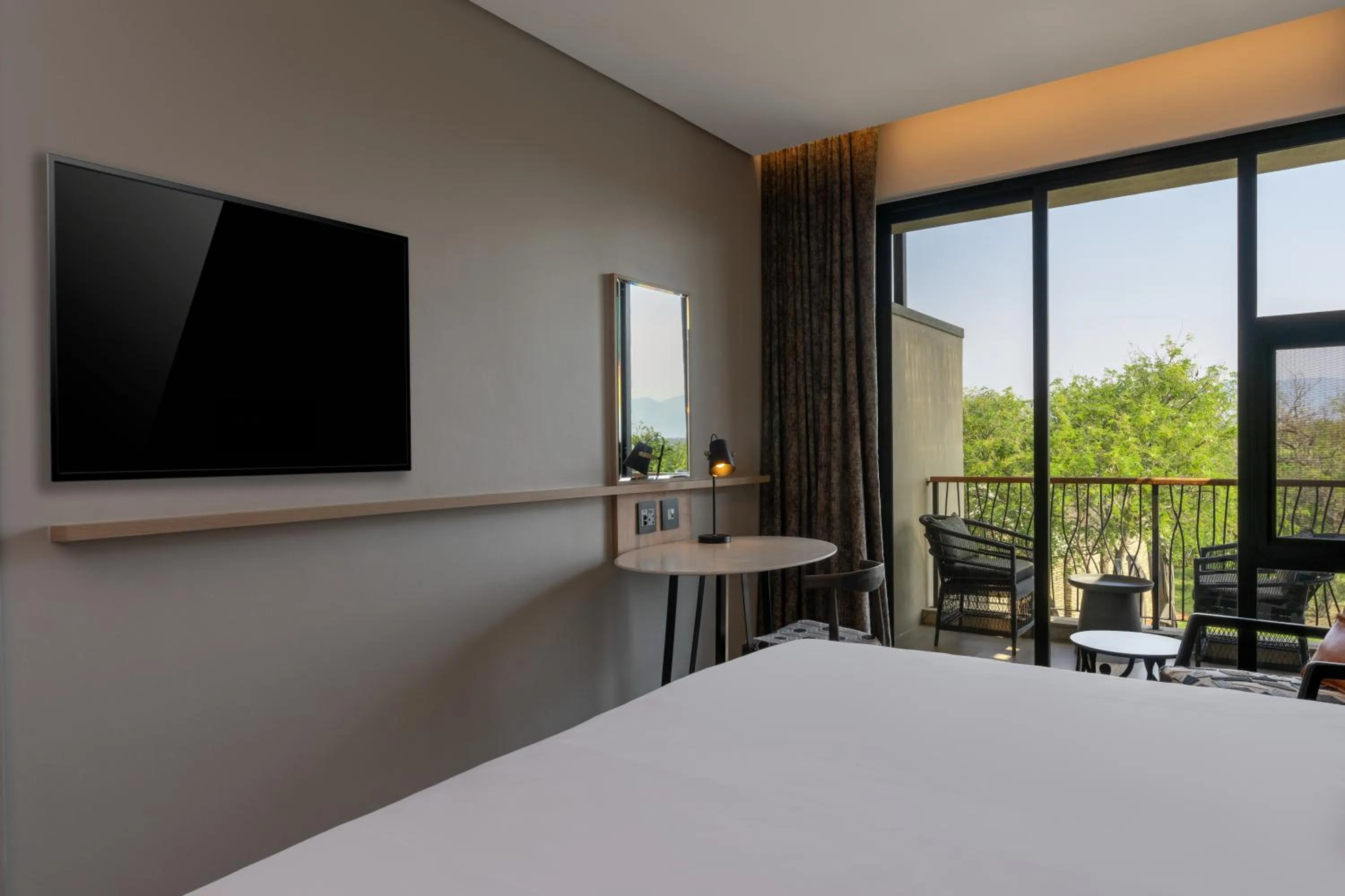 Bed in Radisson Safari Hotel Hoedspruit