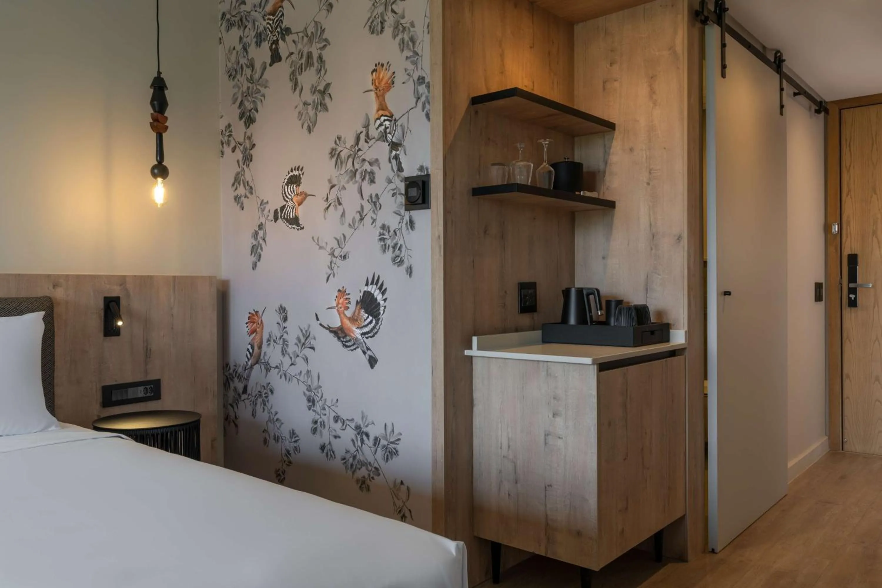 Bedroom, Bed in Radisson Safari Hotel Hoedspruit