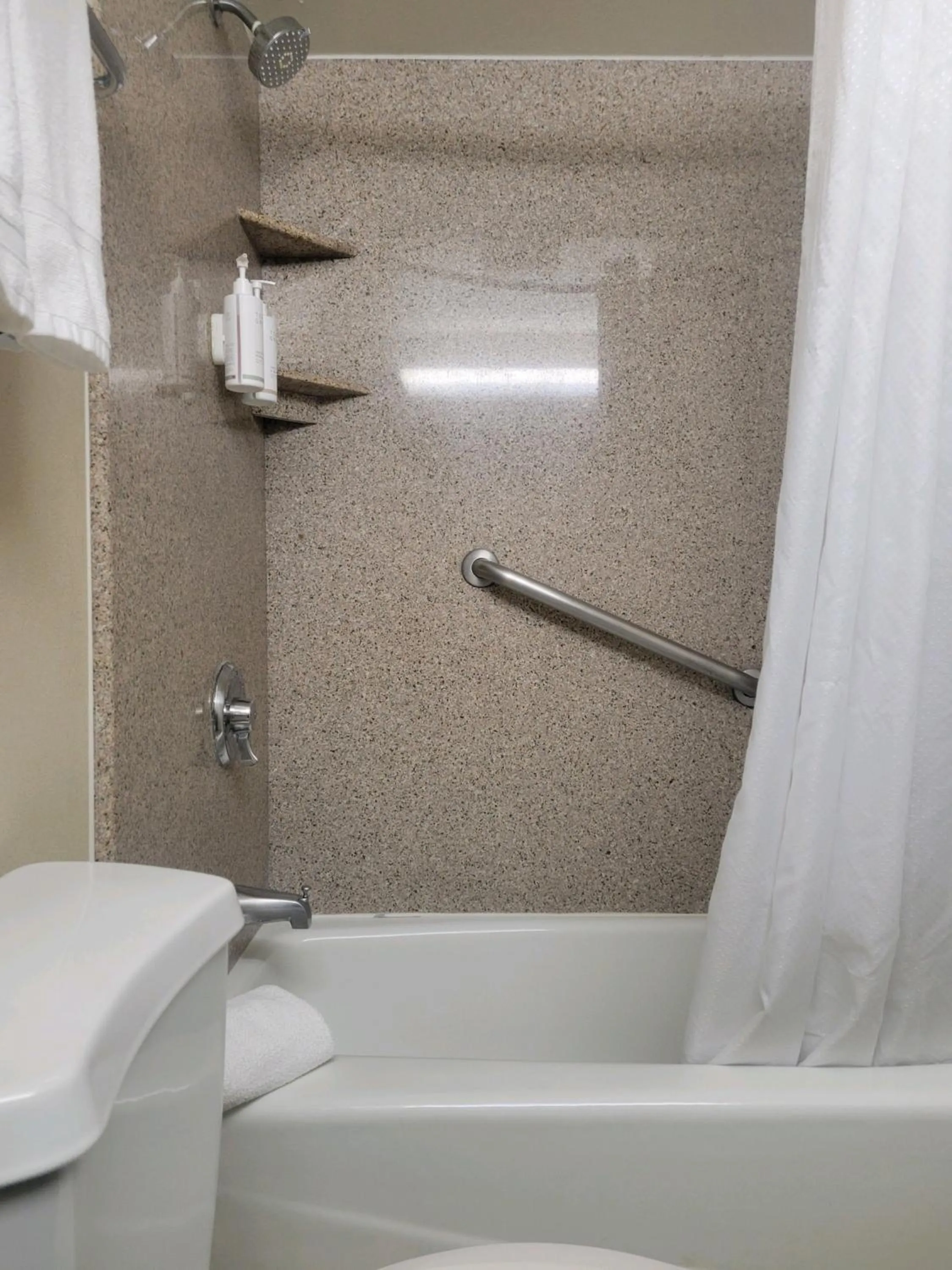 Bathroom in Hotel Xola