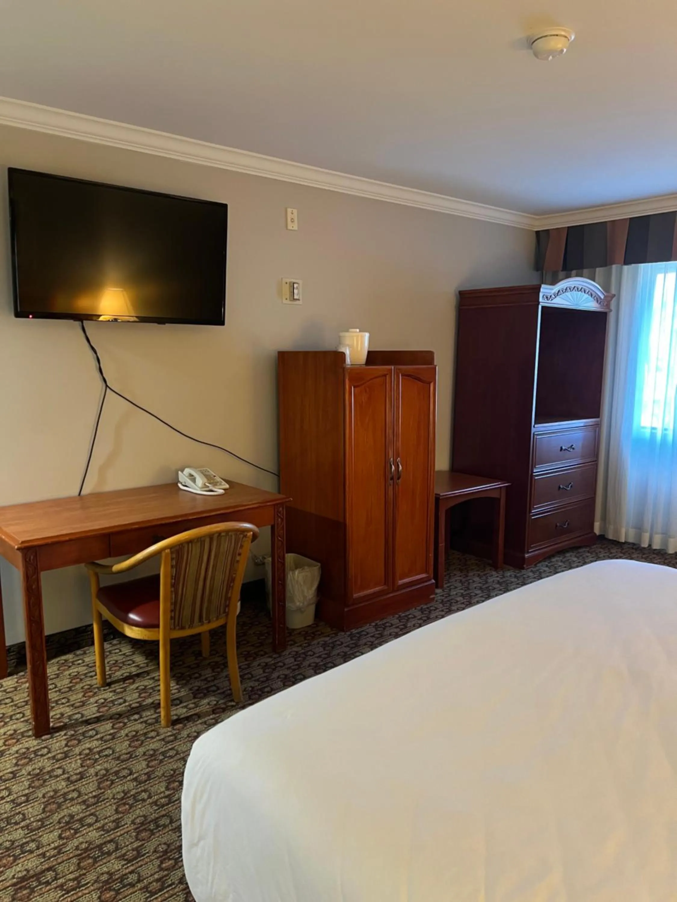 TV and multimedia, Bed in Hotel Xola