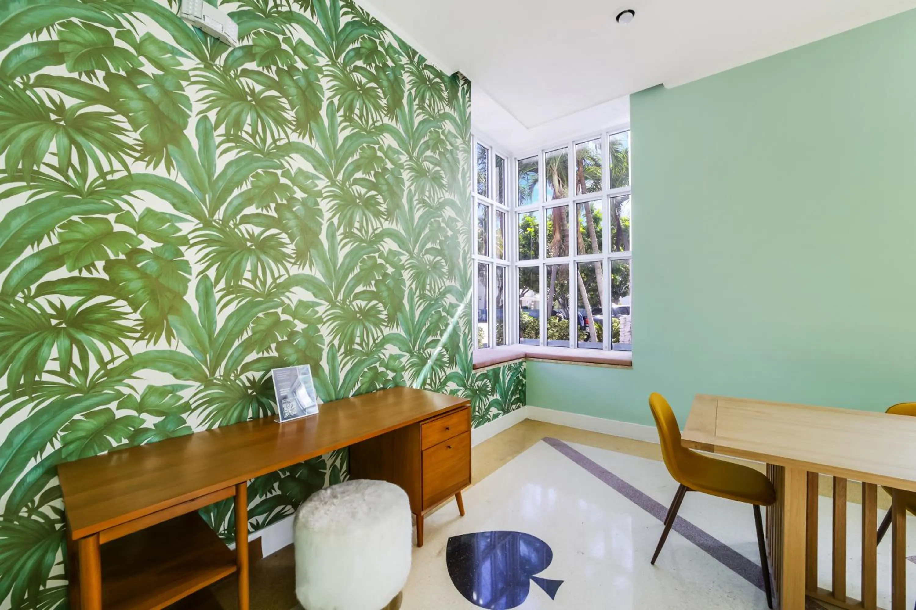 Lobby or reception in Tropics Hotel Miami Beach