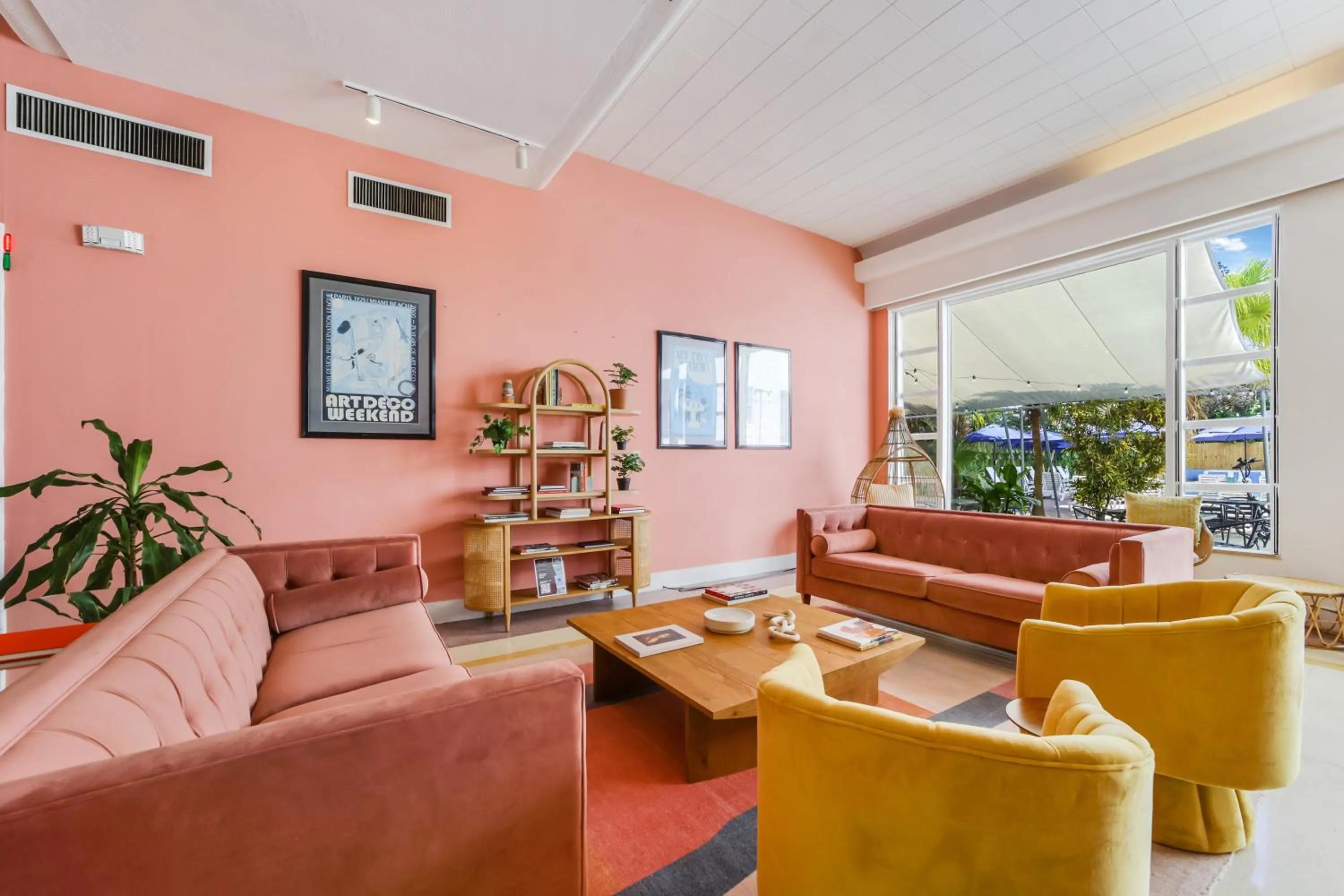 Lobby or reception in Tropics Hotel Miami Beach