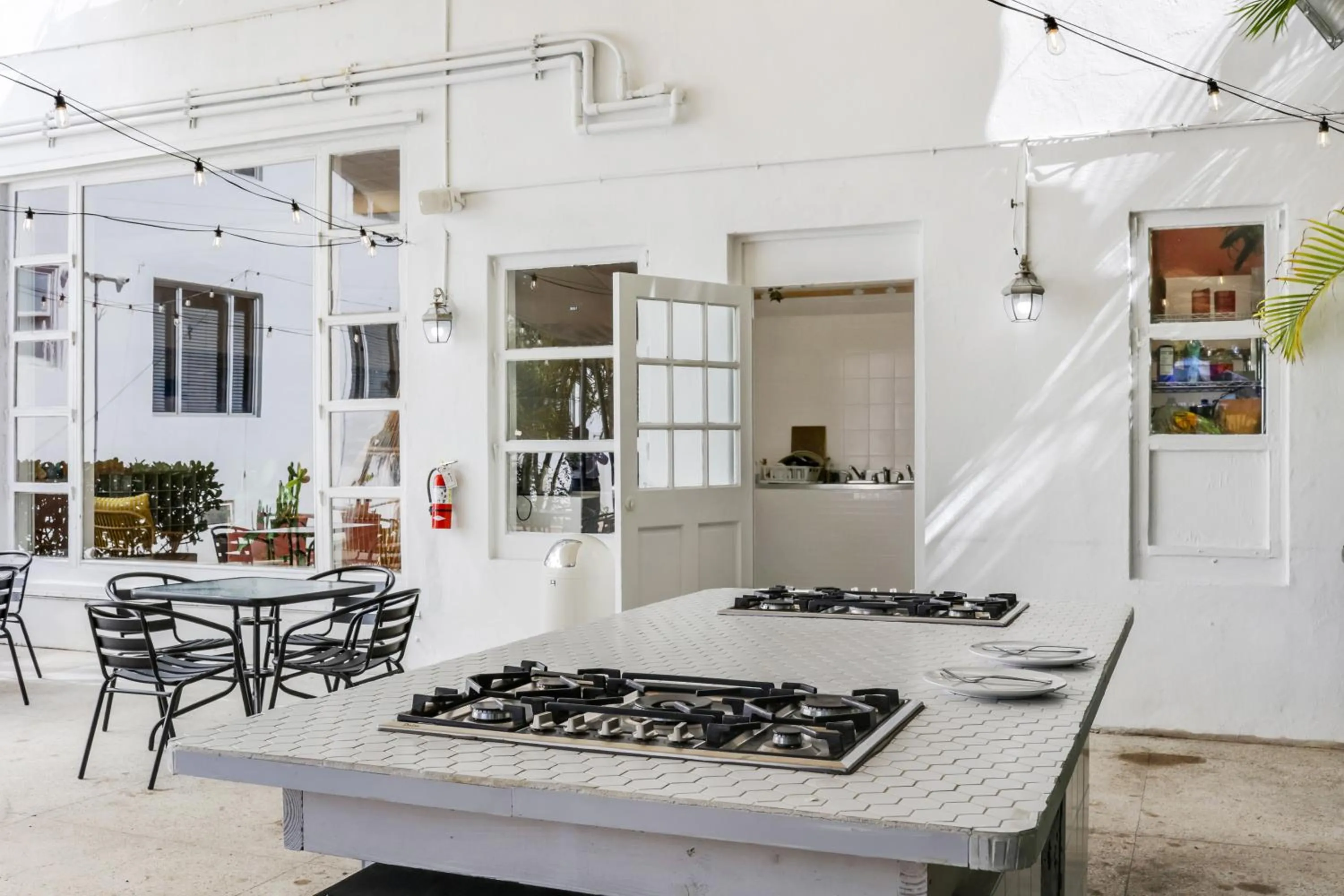 Property building in Tropics Hotel Miami Beach