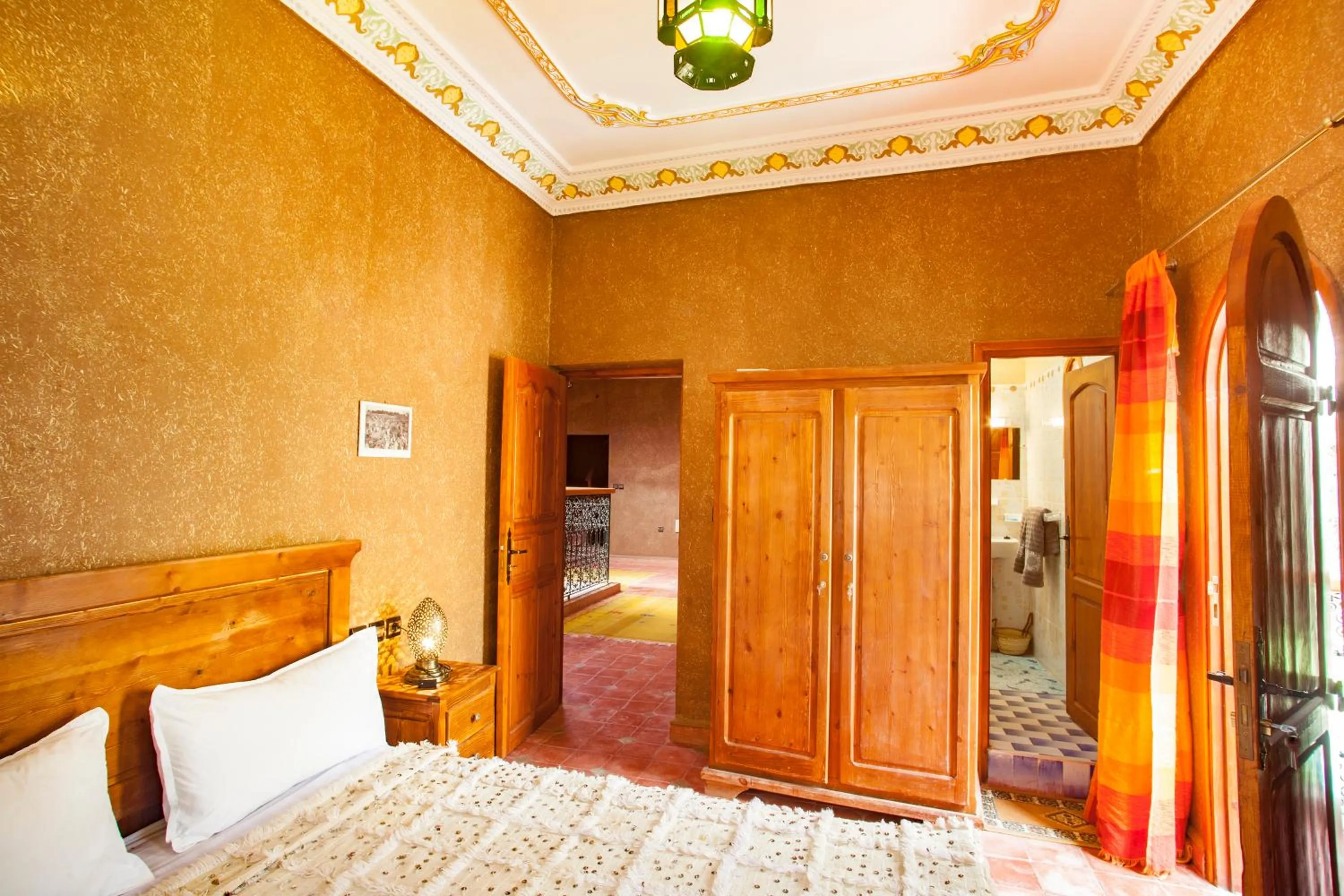 Photo of the whole room, Bed in Riad Soleil du Monde