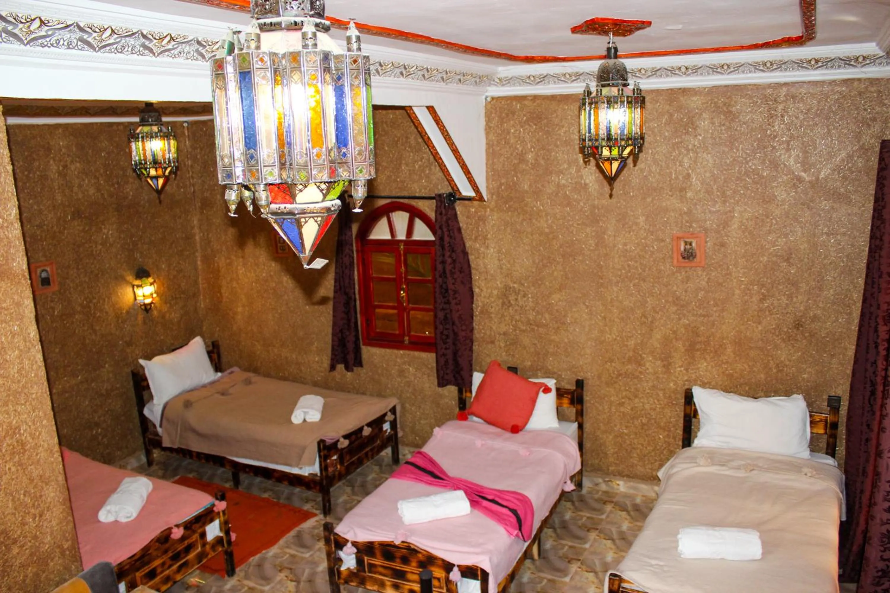 Bedroom, Bed in Riad Soleil du Monde