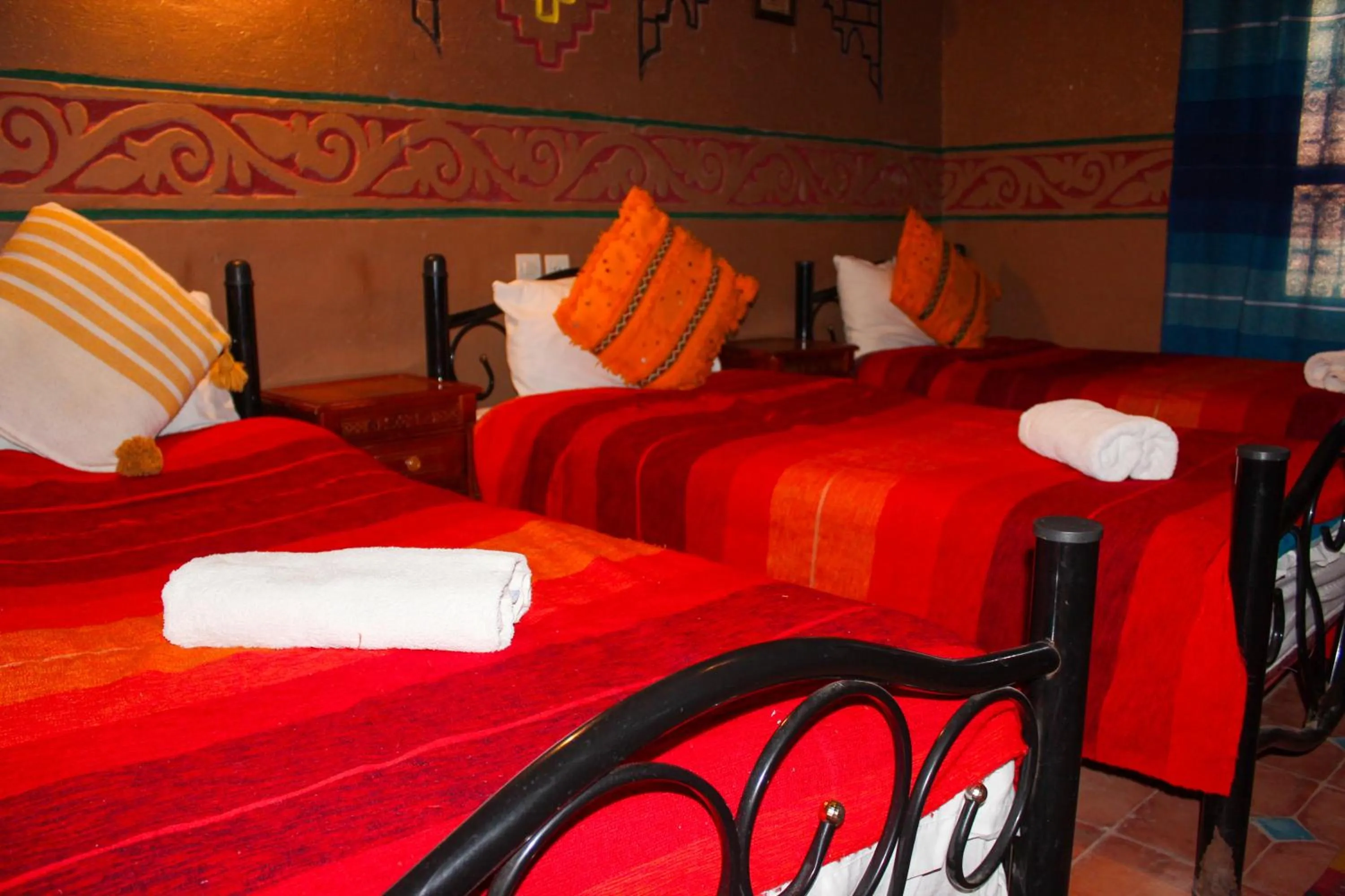 Bedroom, Bed in Riad Soleil du Monde