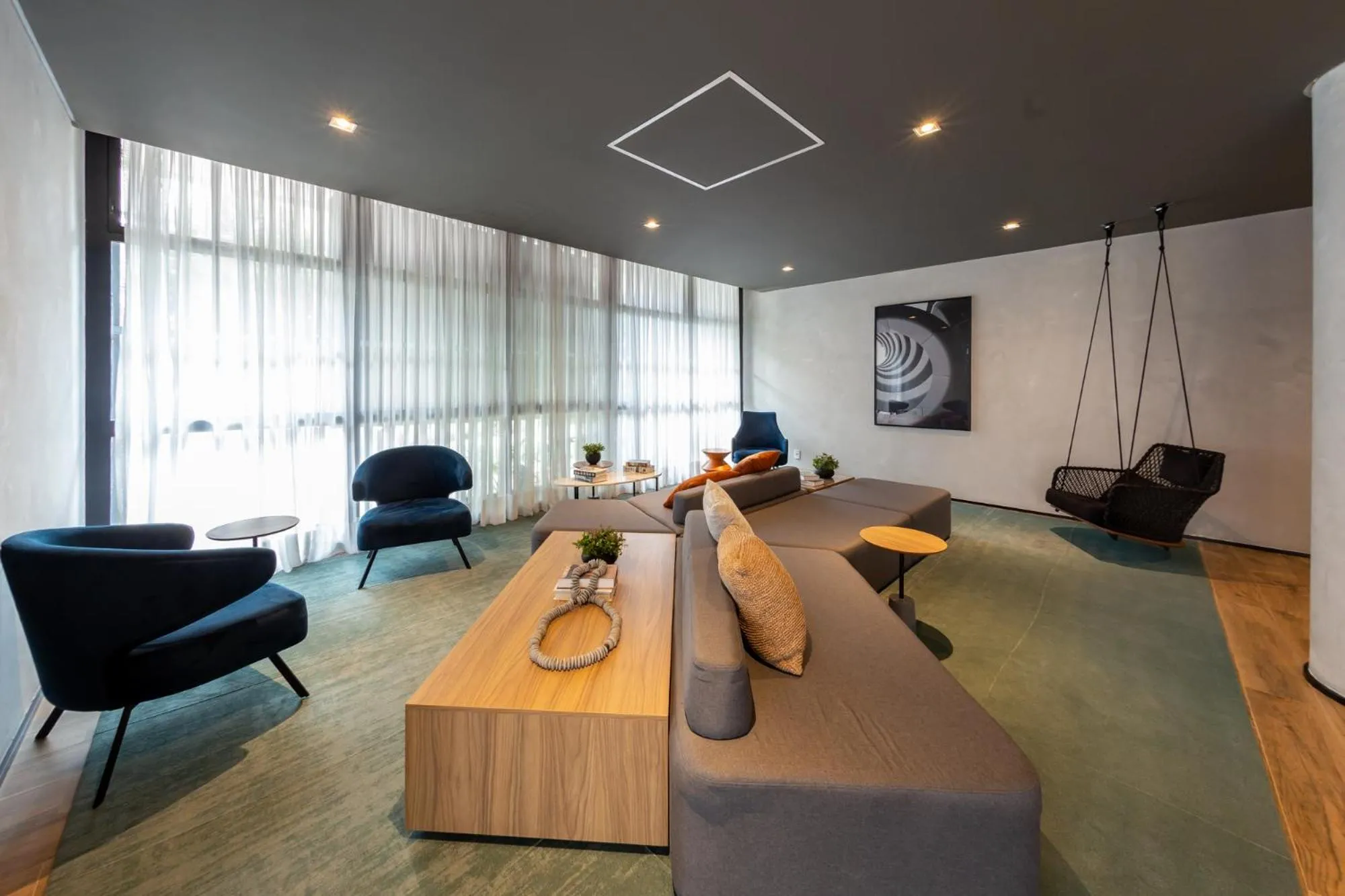 Business facilities in Charlie Nik Vila Mariana