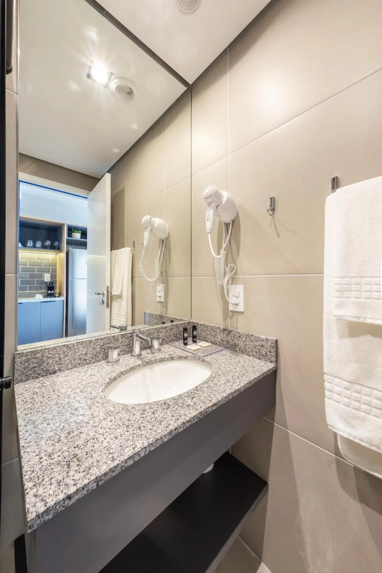 Bathroom in Charlie Nik Vila Mariana