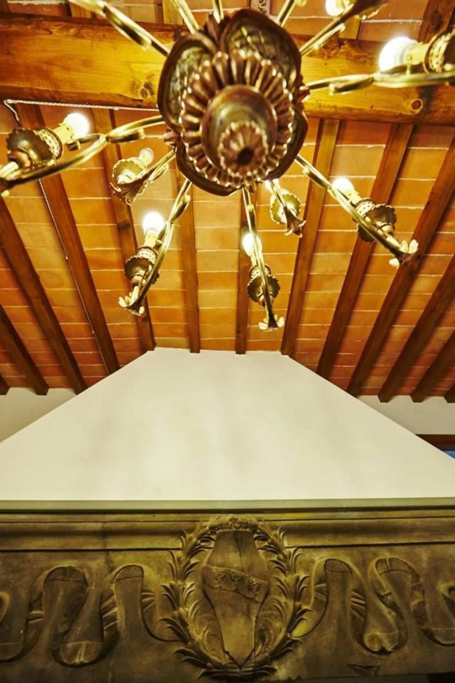 Decorative detail, Bed in Il Frantoio delle Grazie
