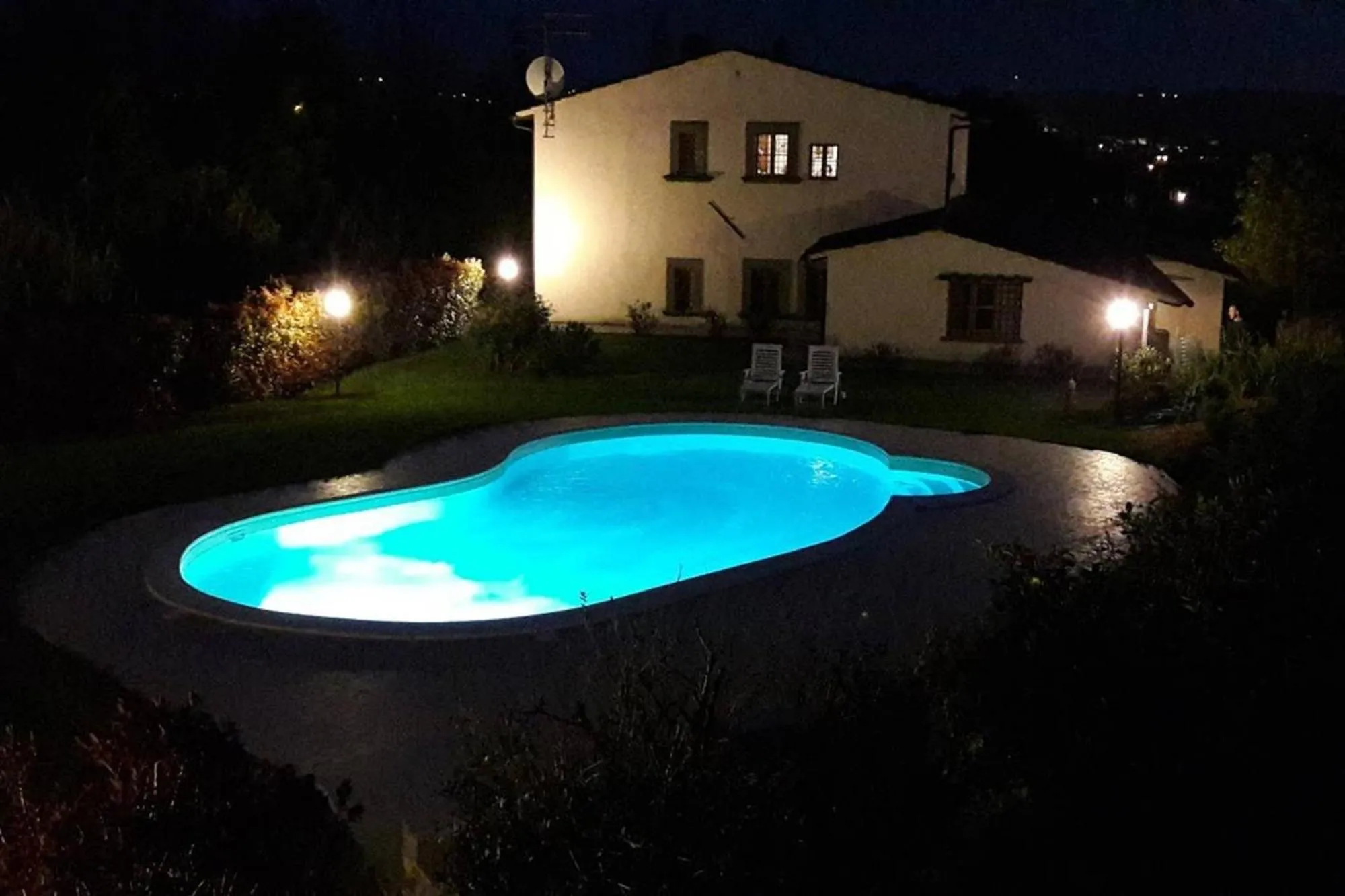 Swimming pool in Il Frantoio delle Grazie