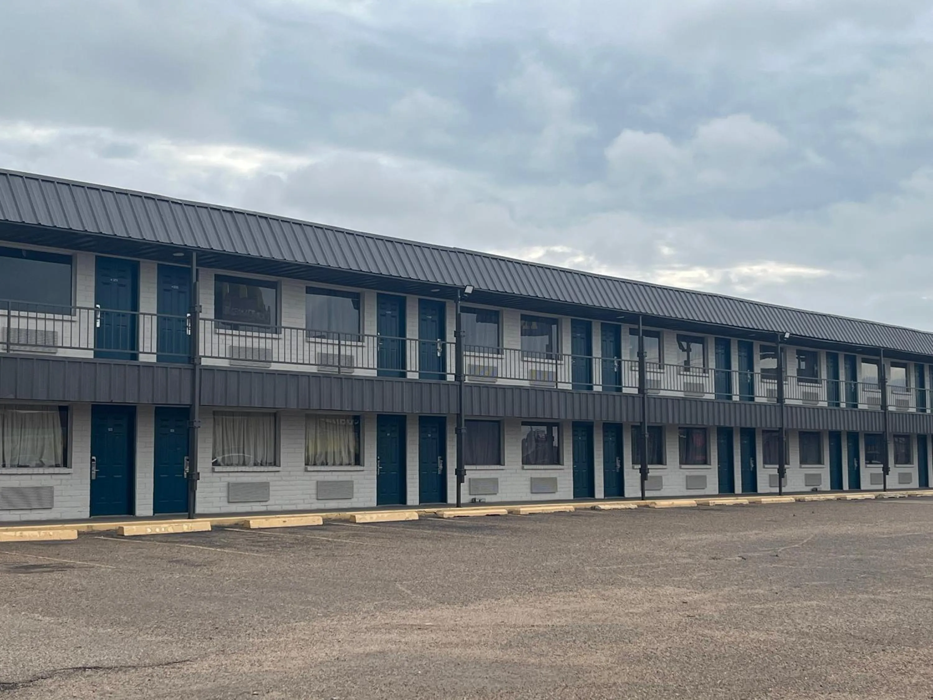 Property building in Motel 6 Borger, TX Boom Town