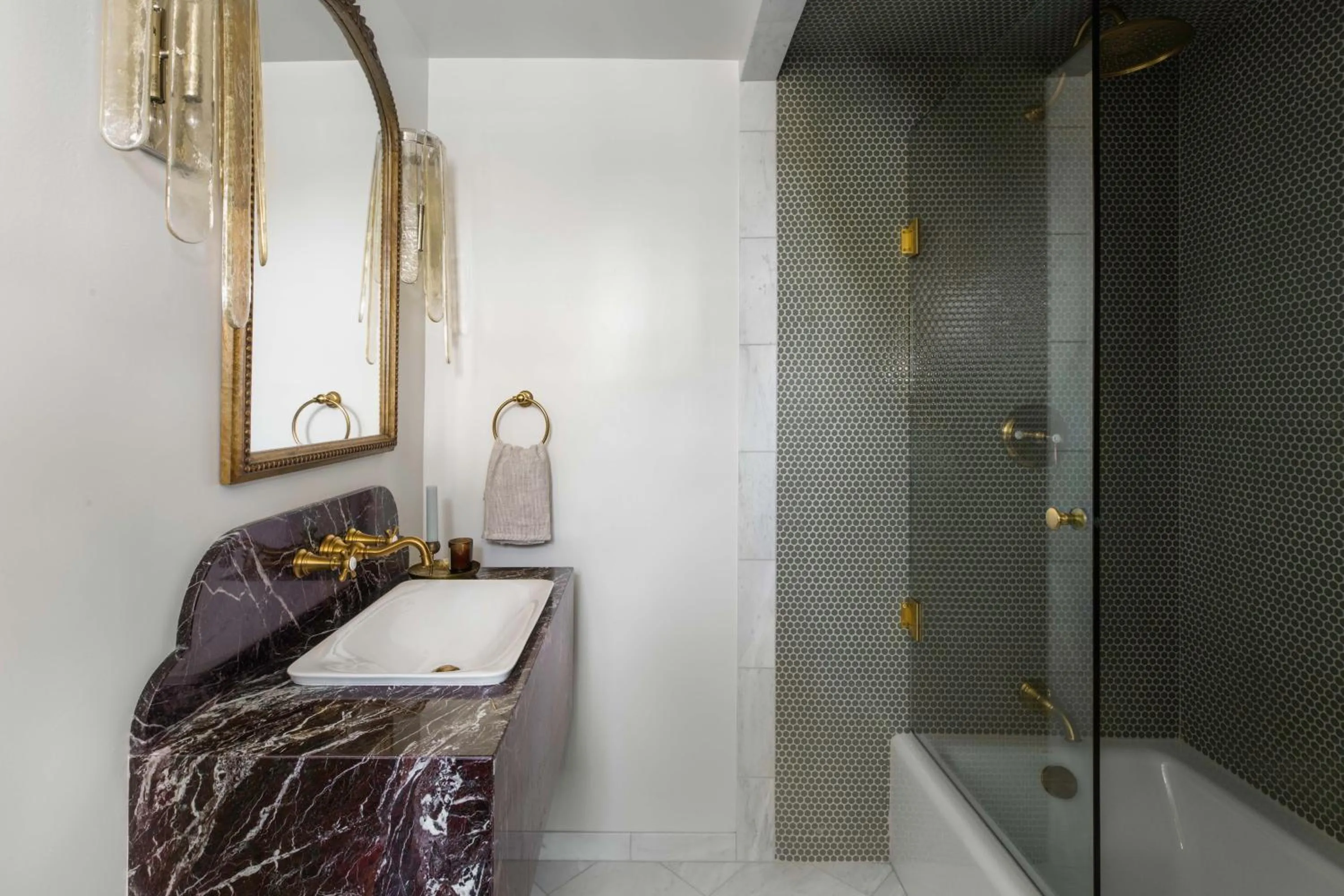 Bathroom in The Craft House Inn