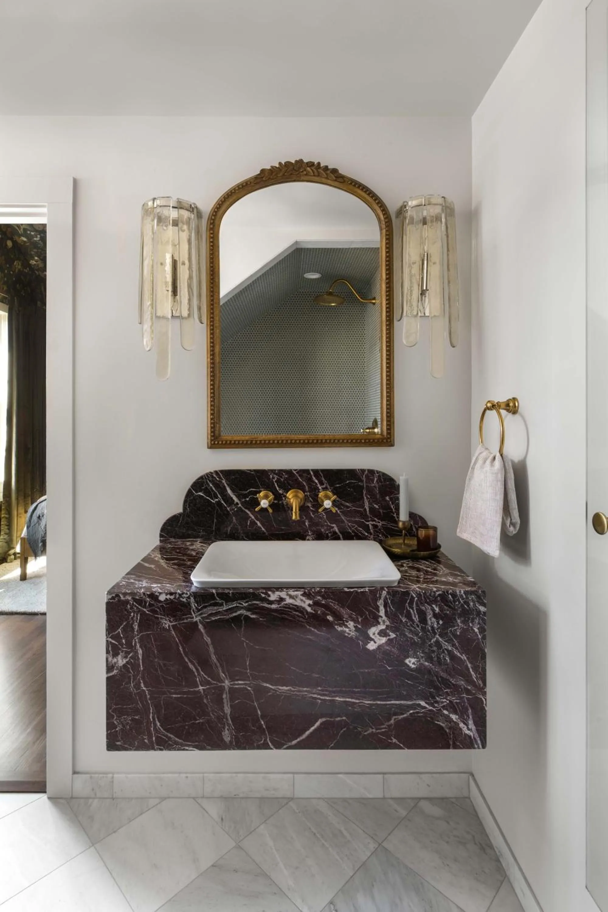 Bathroom, Bed in The Craft House Inn