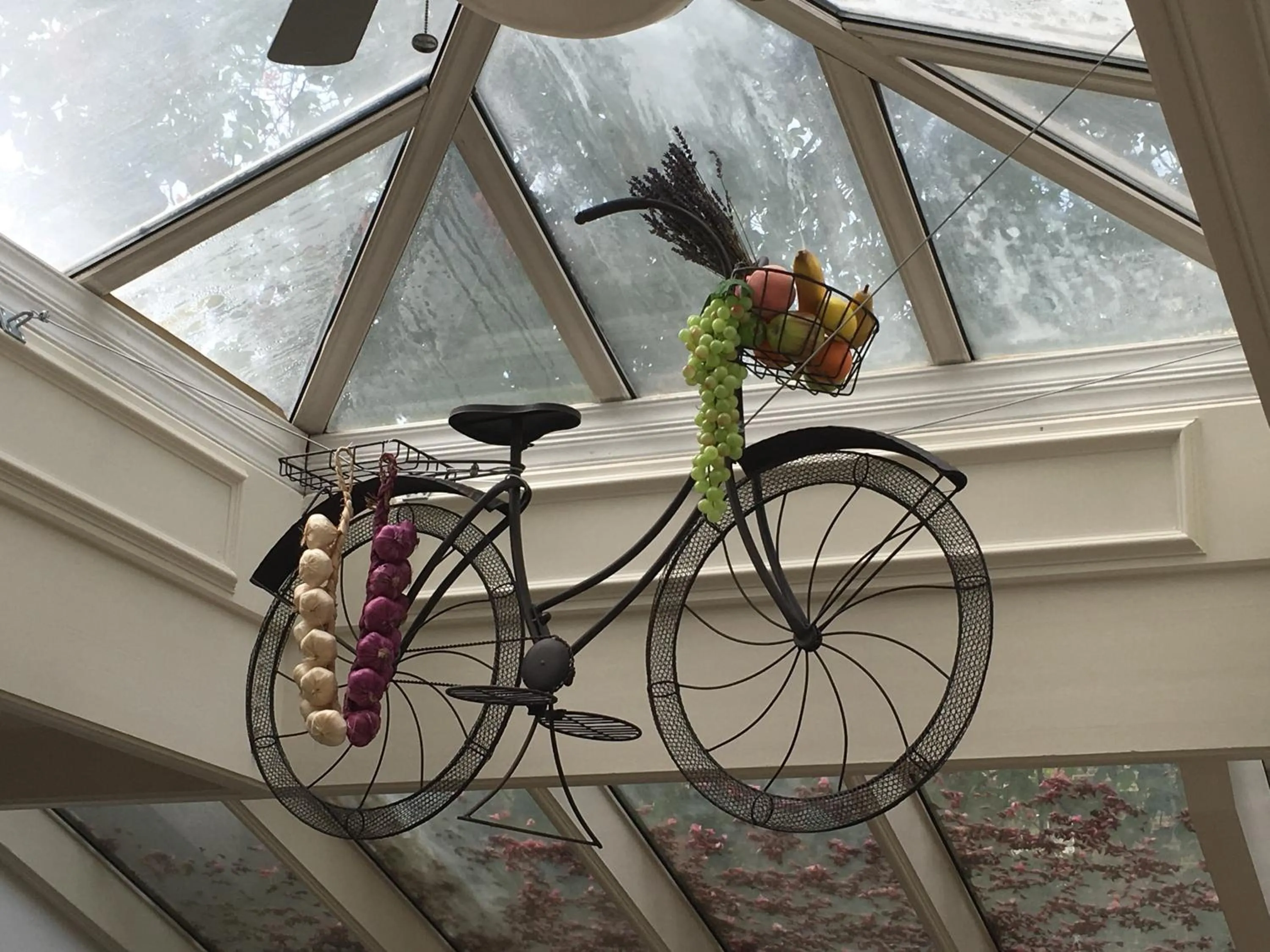 Decorative detail in Henley House Hotel