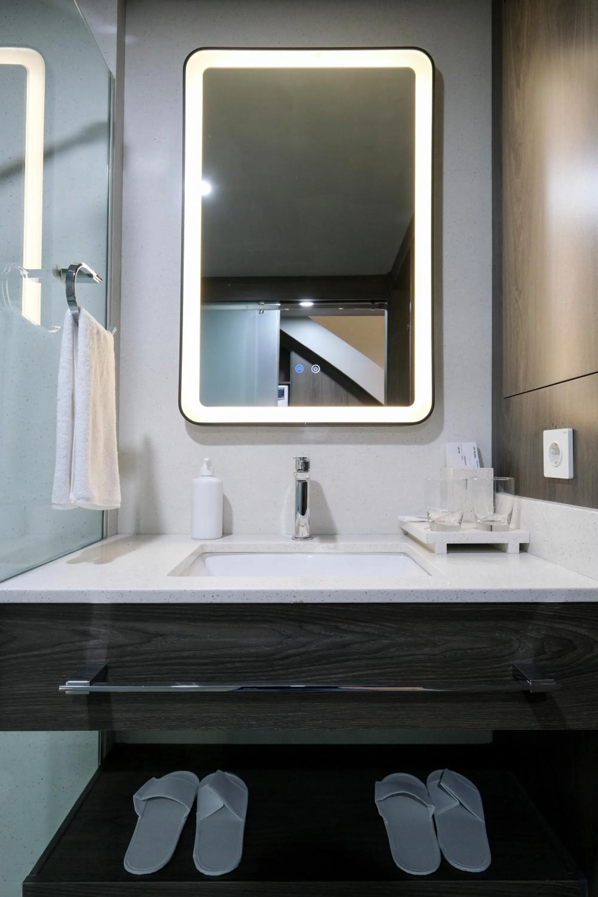 Bathroom in Aster Apartment Bali