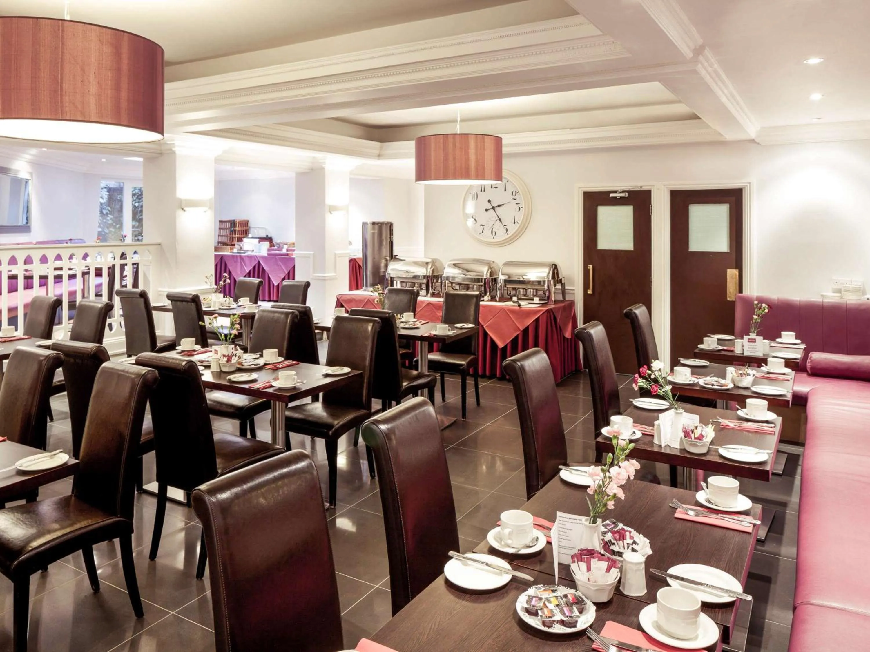 Property building, Restaurant/Places to Eat in Mercure London Kensington Hotel