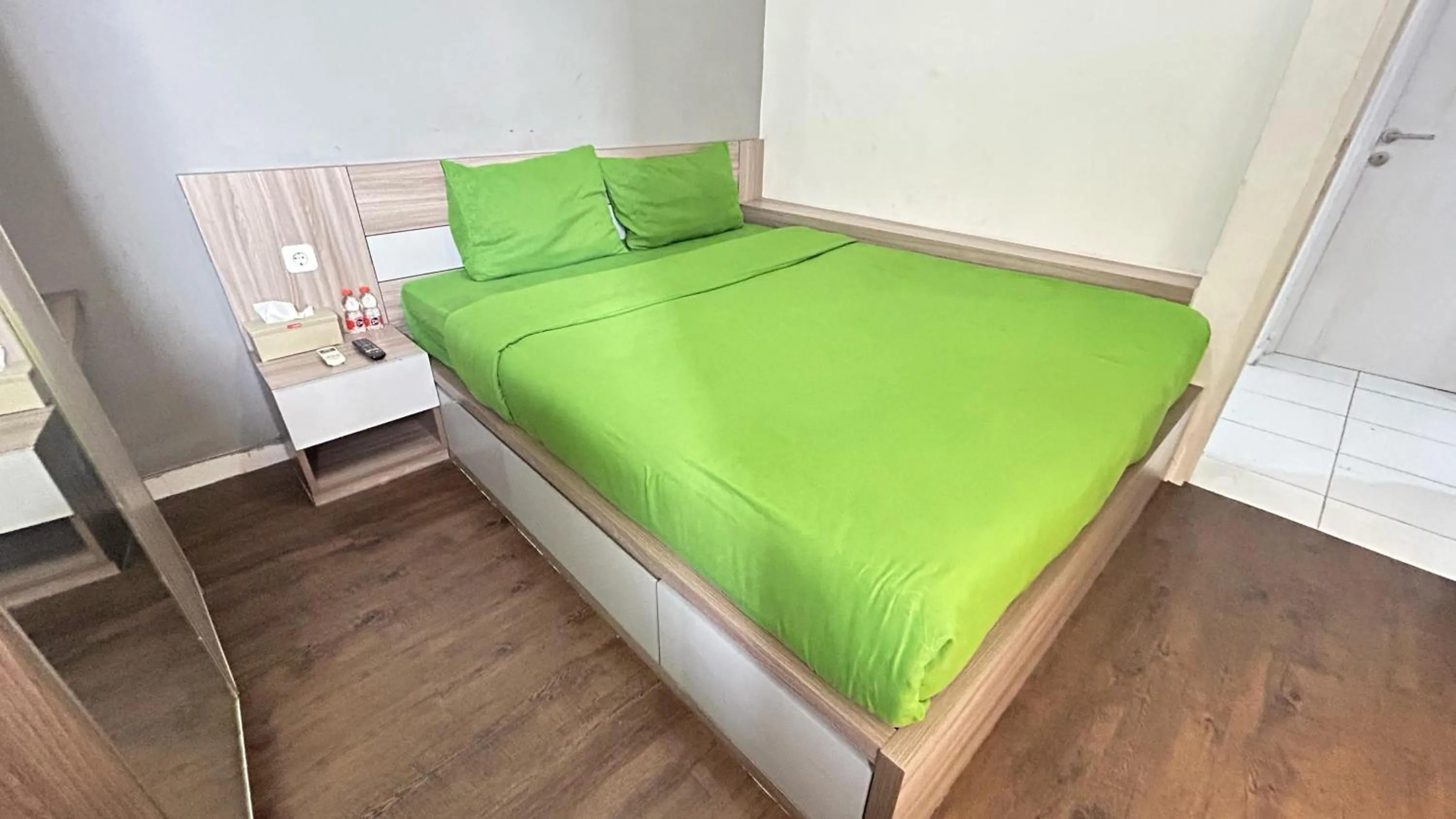 Bed in Barata Home Aeropolis