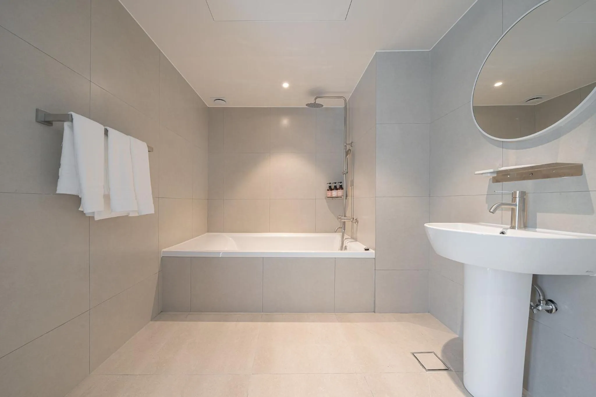 TimeTerminal Hotel Daejeon 1st by Aank