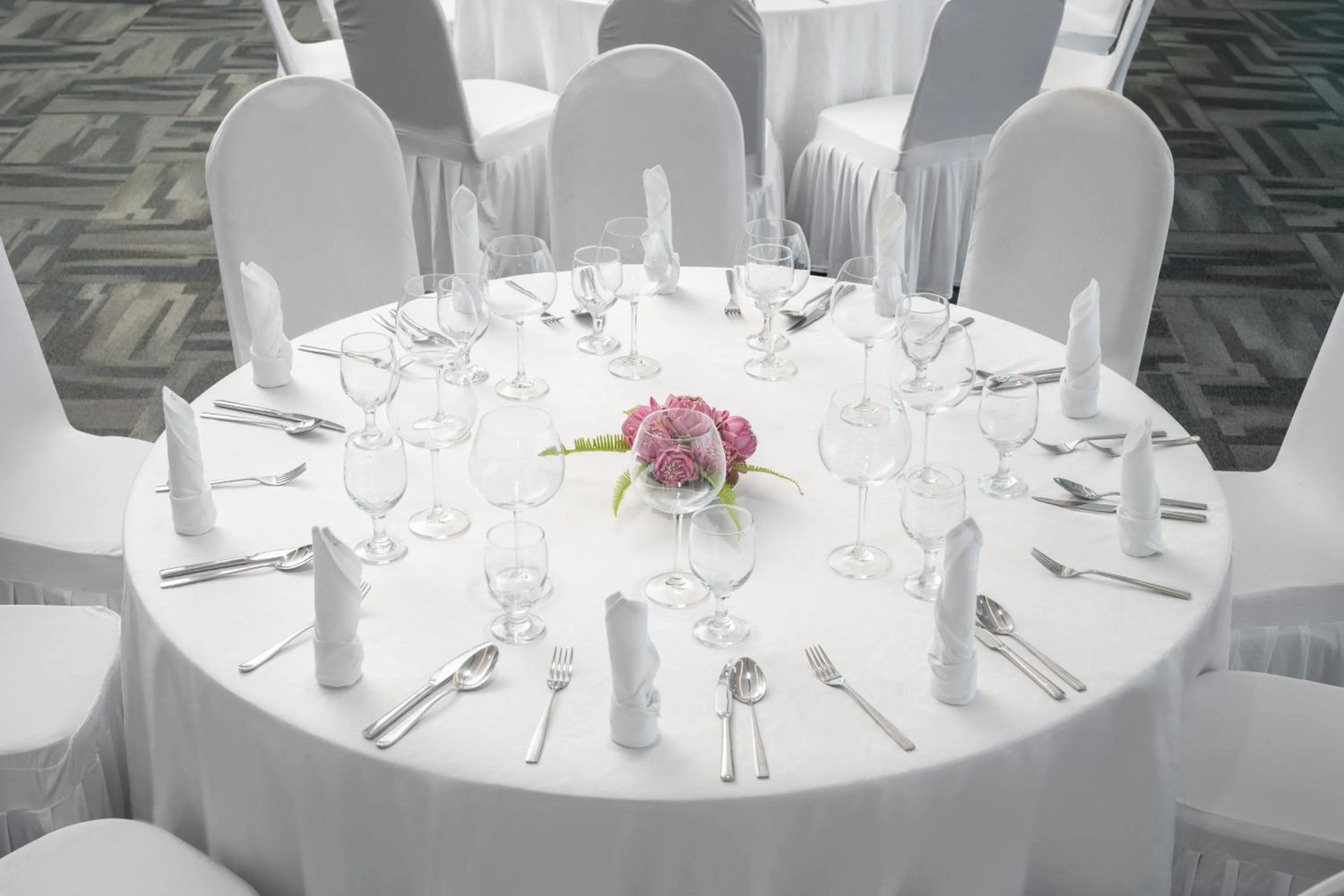 Business facilities in Summer Bay Beach Club & Cabins Sihanoukville by Preference