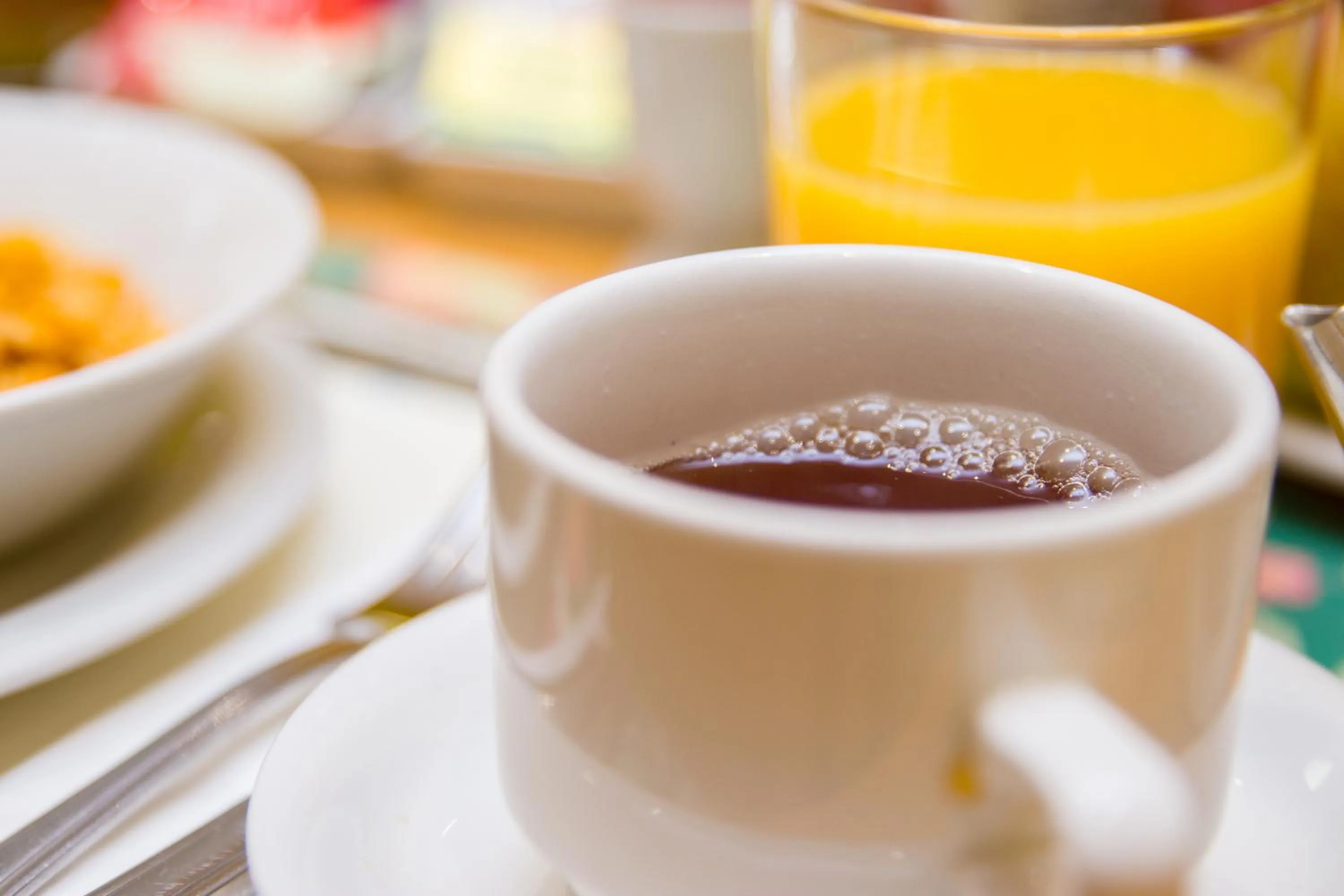 Continental breakfast in London Town Hotel