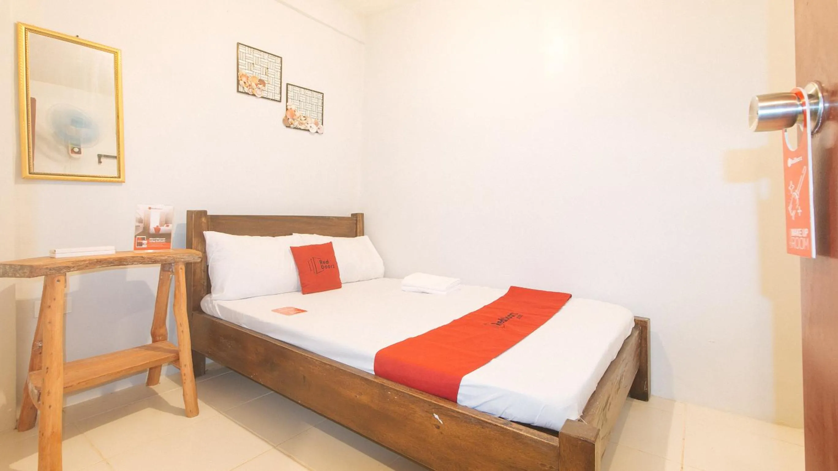 Bedroom in RedDoorz @ Cristina's Hideaway Resort Tanay