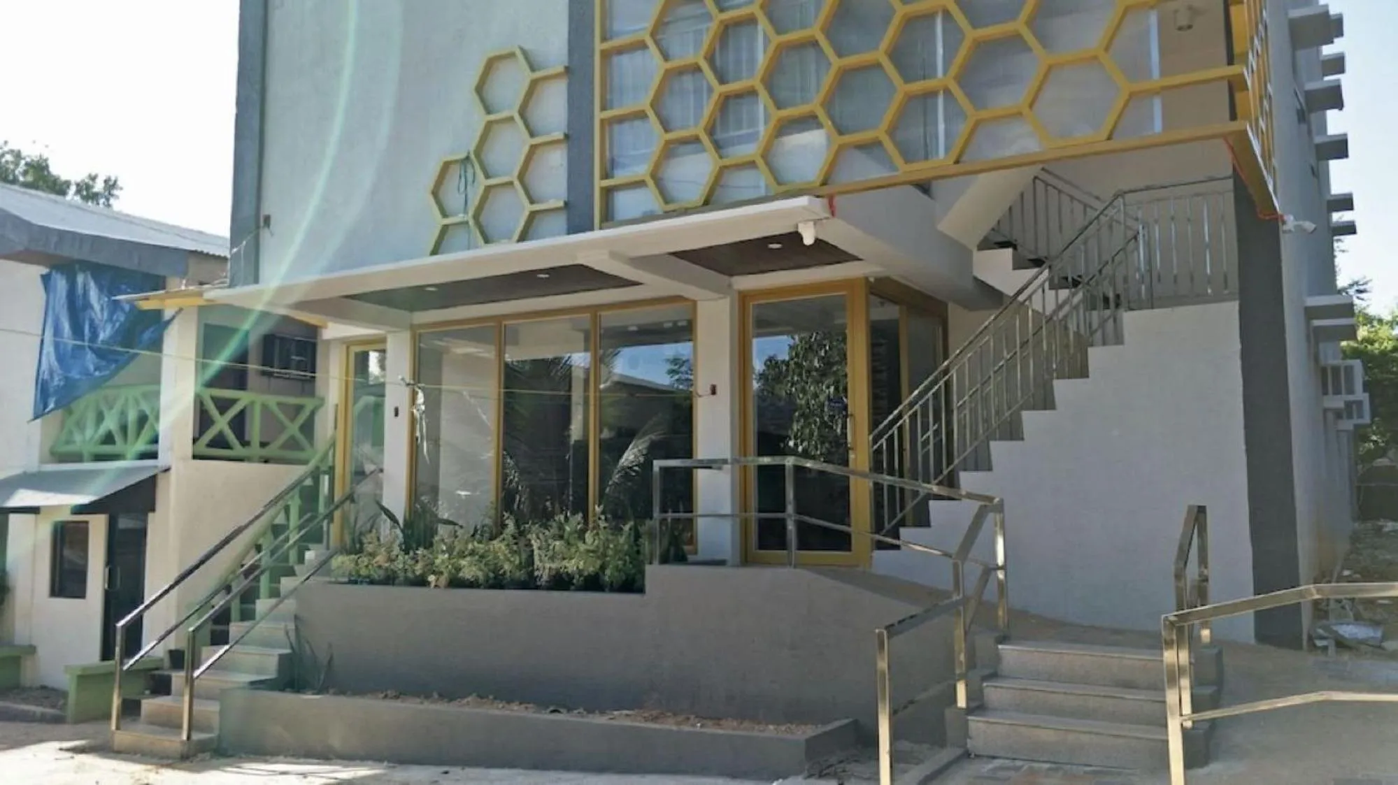 Property building in RedDoorz @ Recson Hostel Coron Palawan