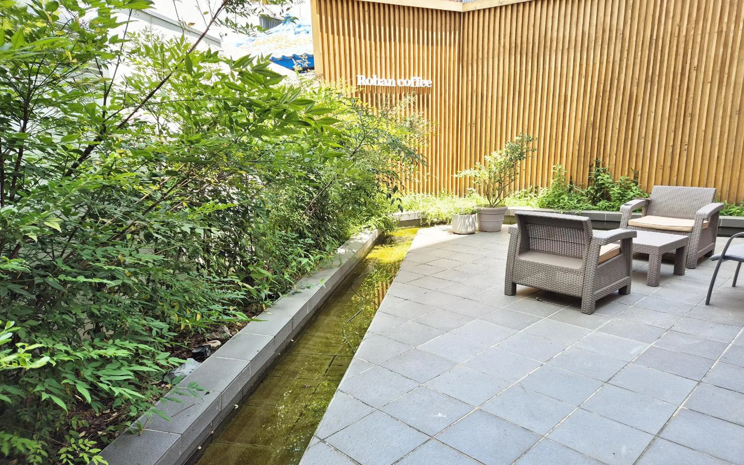 Property building in Shire Heritage hotel