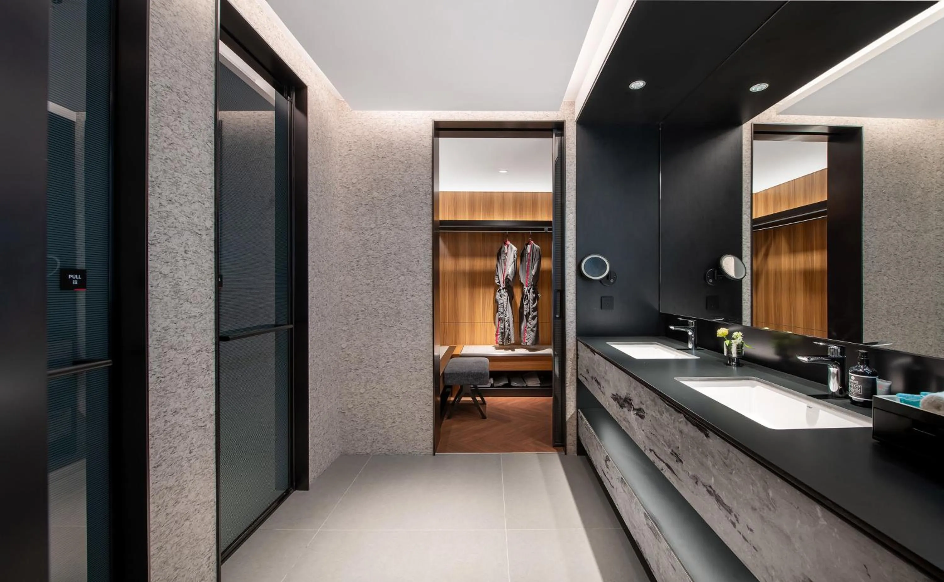 Bathroom in Intercity Hotel Futian Bin He Zhongzhou Bay