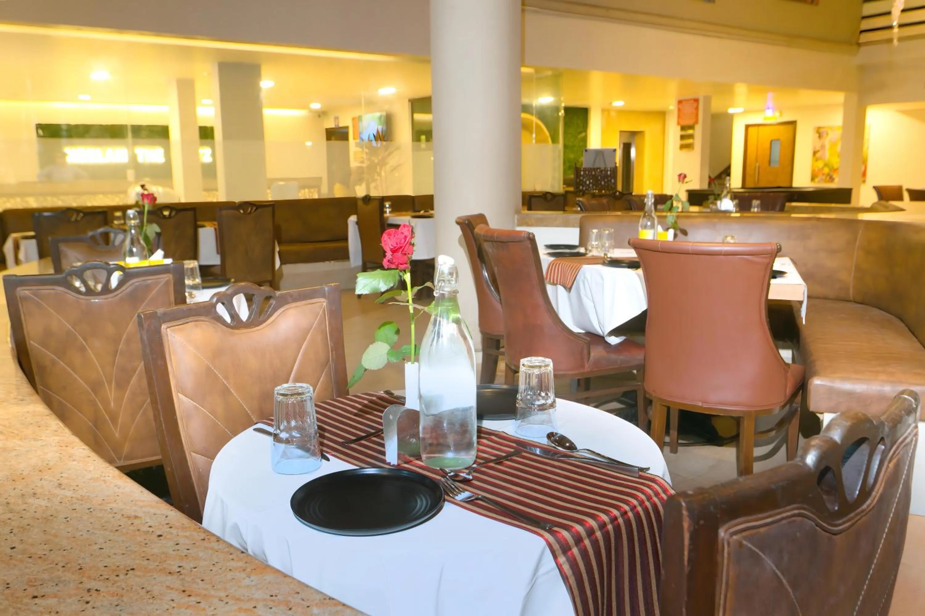 Restaurant/places to eat in Neelam the Glitz