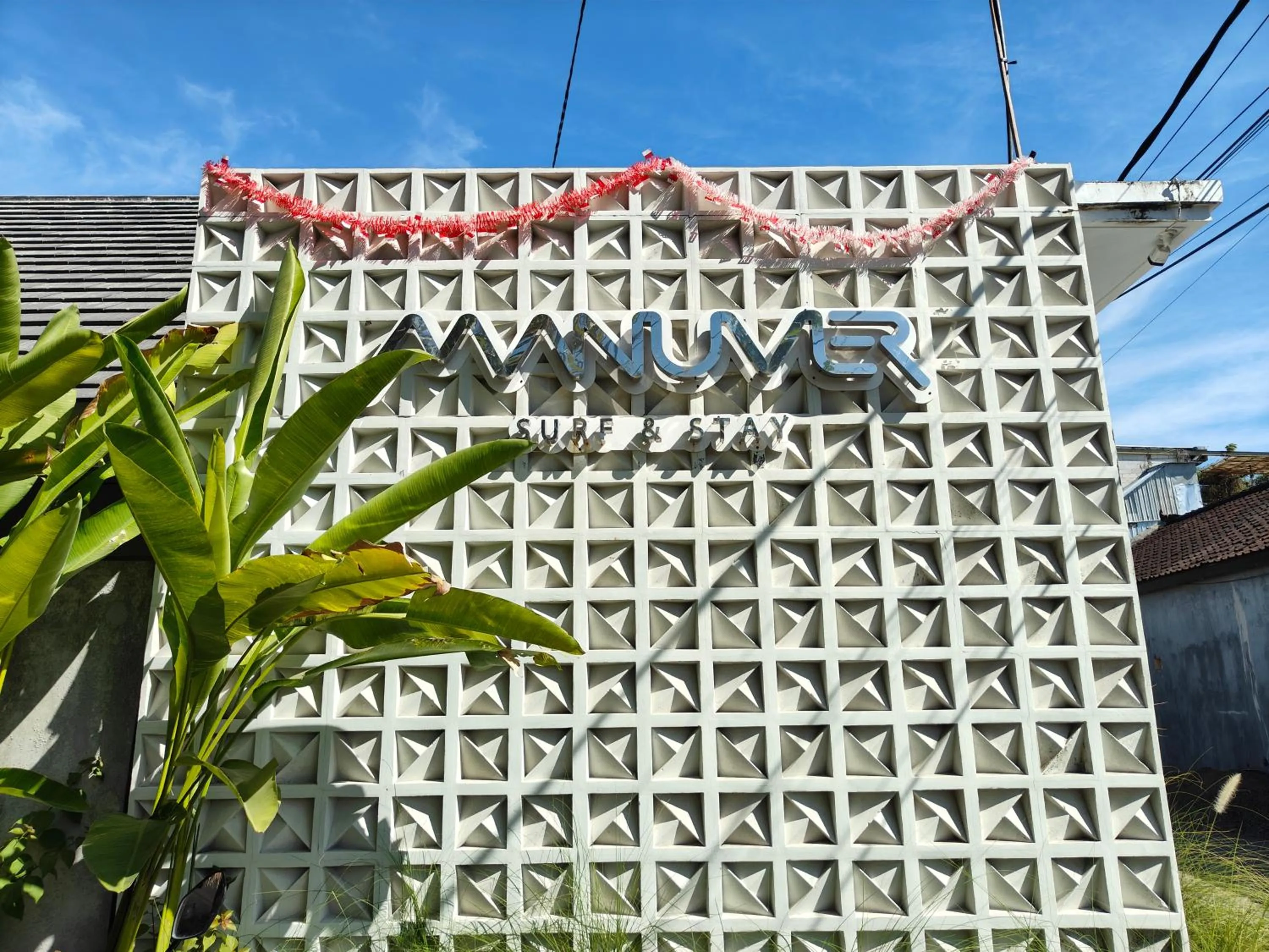 Logo/Certificate/Sign in Manuver Surf And Stay Uluwatu Bali