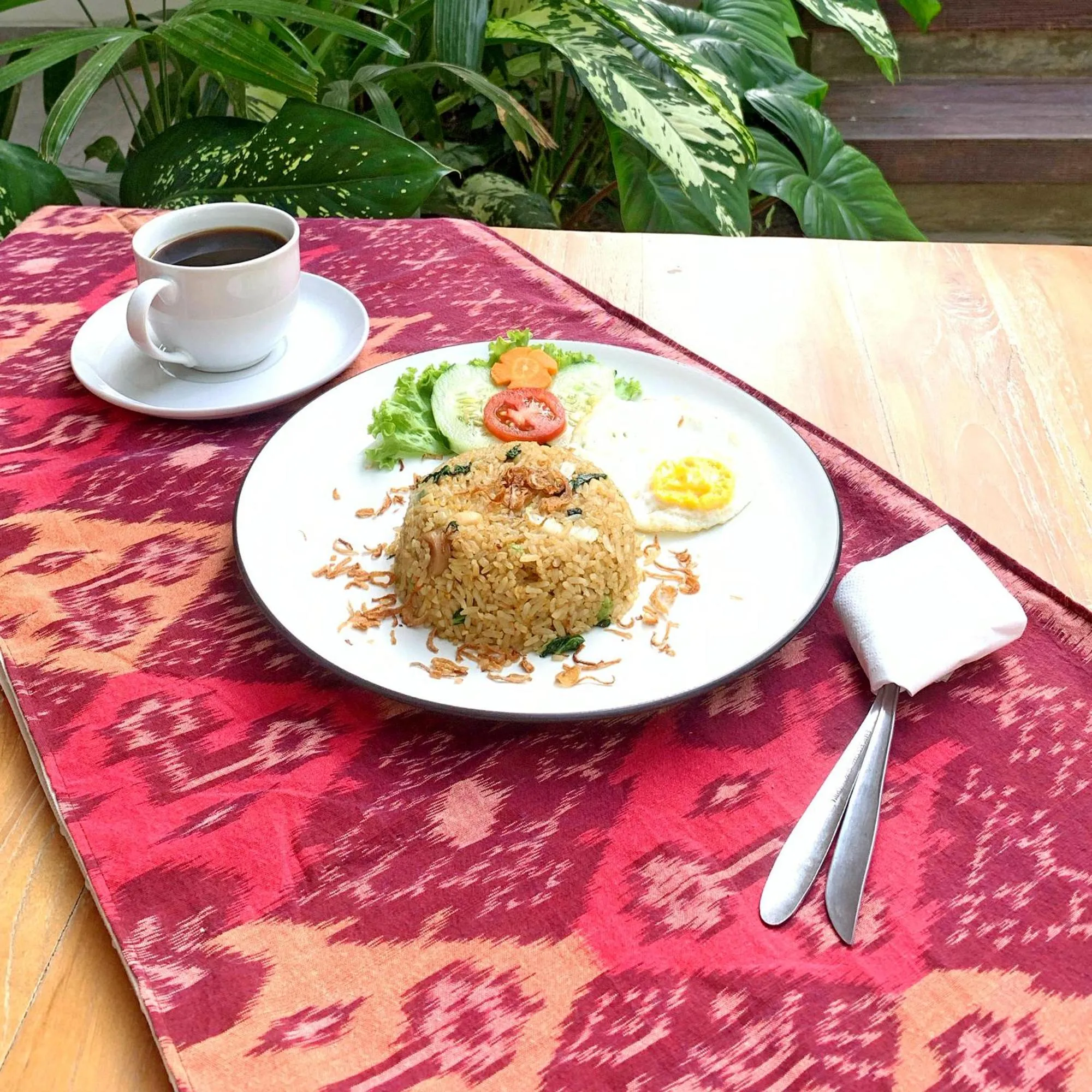 Breakfast in Manuver Surf And Stay Uluwatu Bali