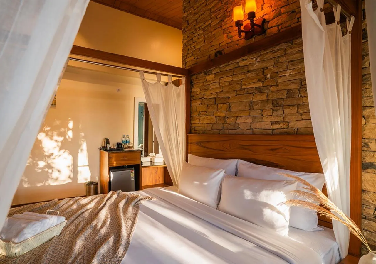 Bed in Moustache Bhimtal Luxuria, Nainital