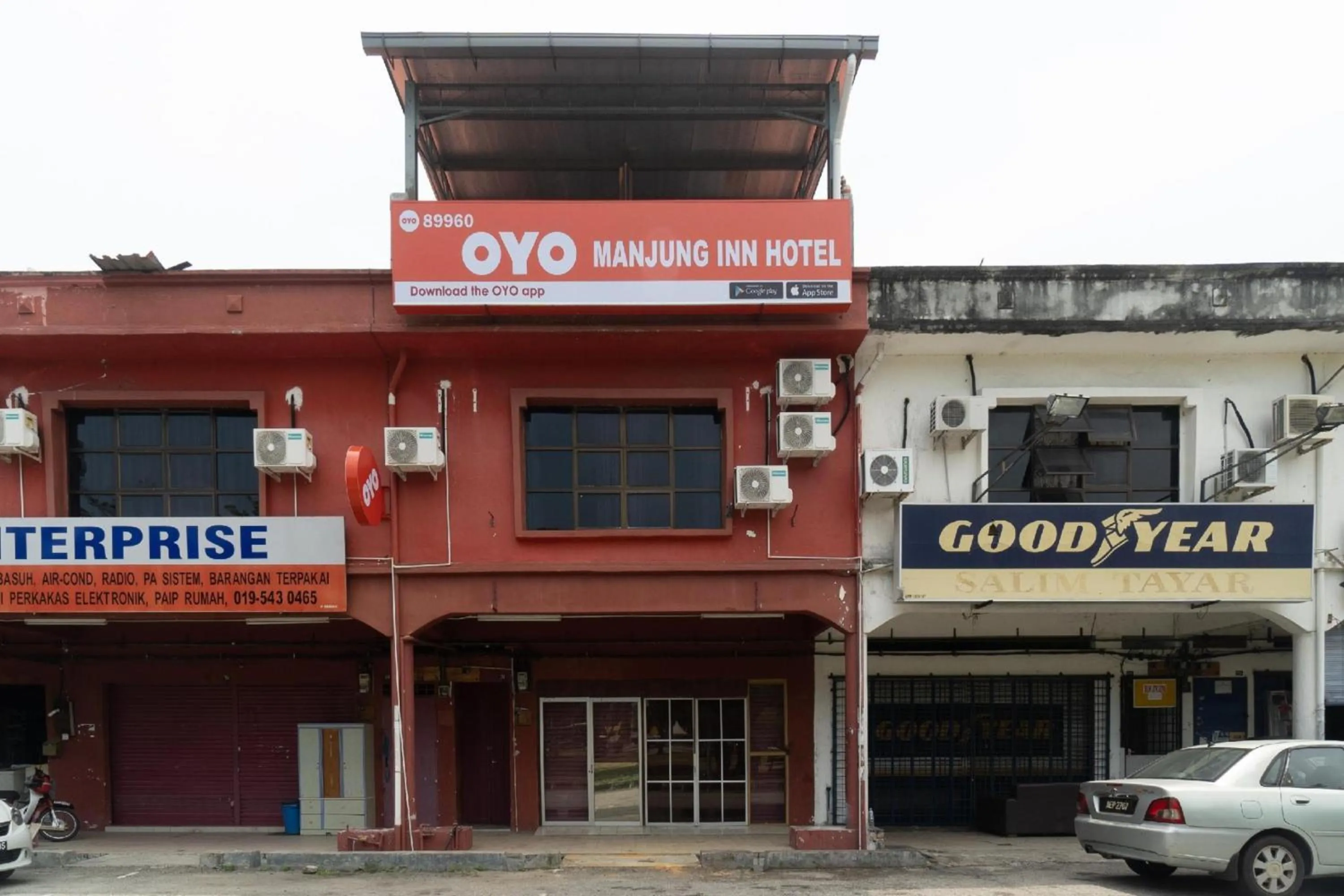 Neighbourhood in OYO 89960 Manjung Inn Hotel
