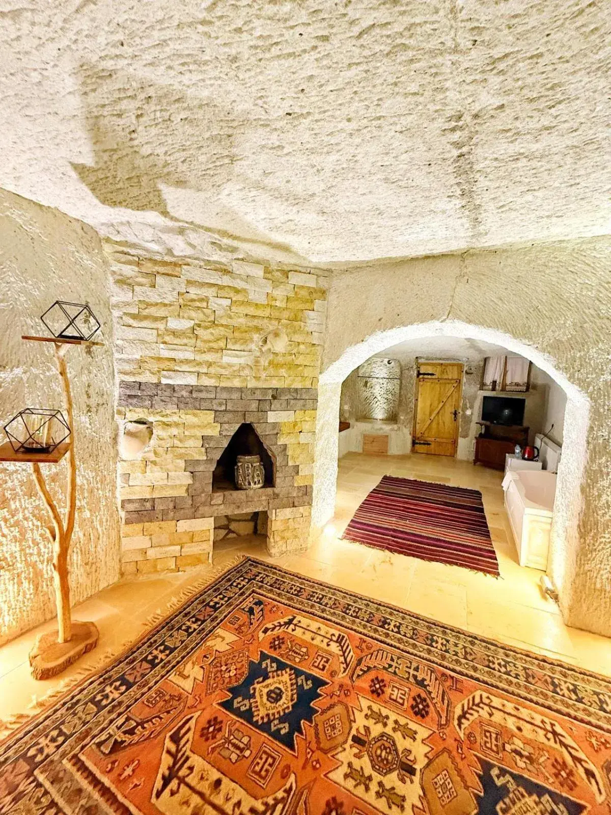 King Suite with Spa Bath in My Cave Suites King Suite with Spa Bath in My Cave Suites