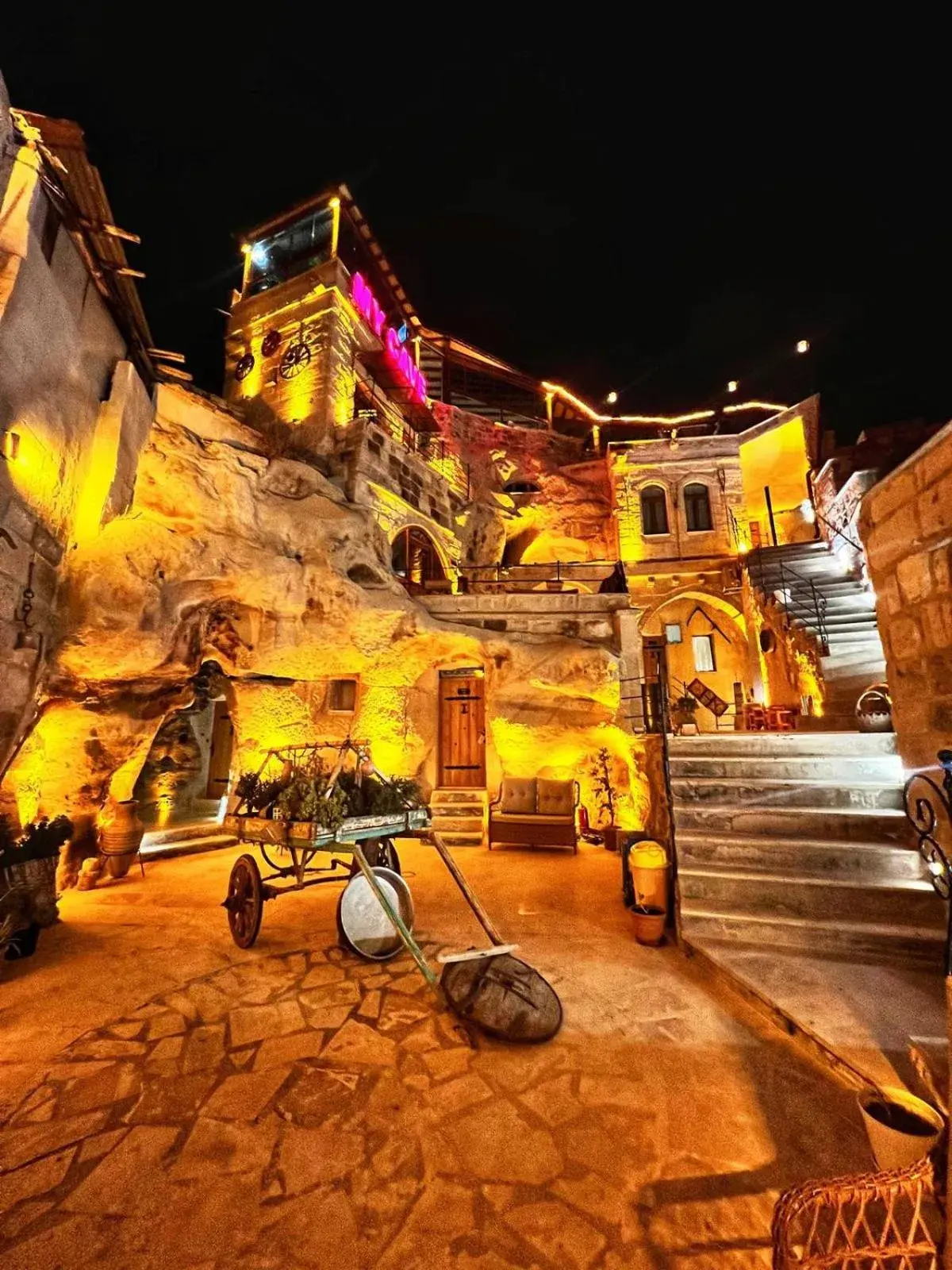 My Cave Suites My Cave Suites